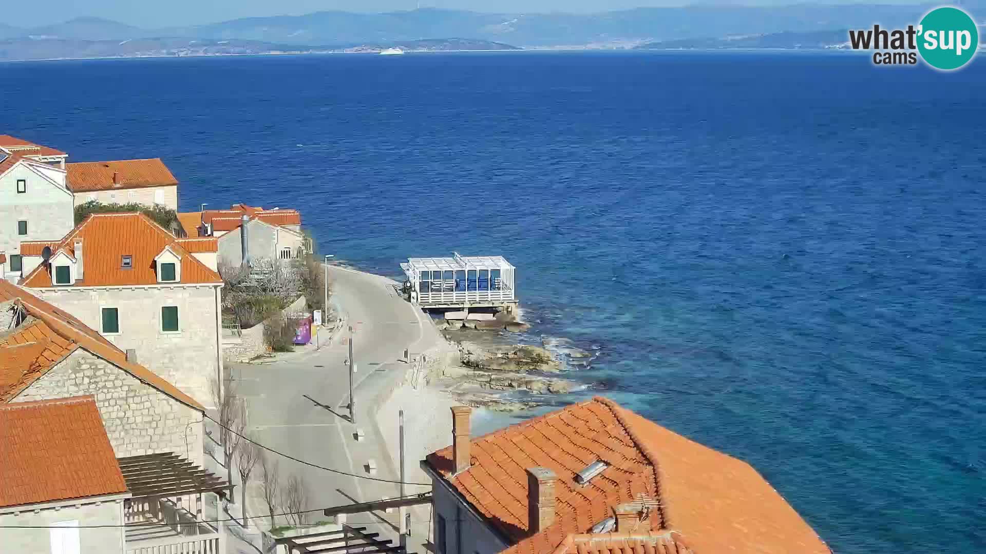 Spletna kamera Sutivan panorama – pogled v živo z otoka Brač