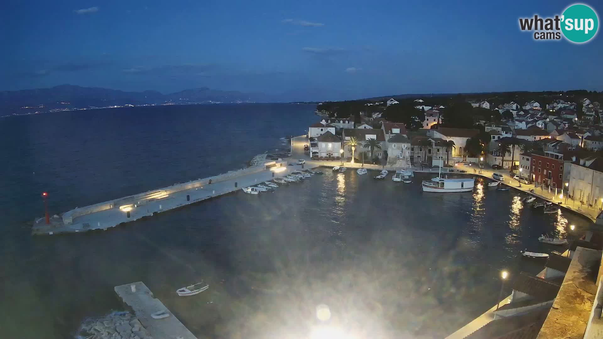Webcam Sutivan Panorama – Vista en vivo desde la isla de Brač