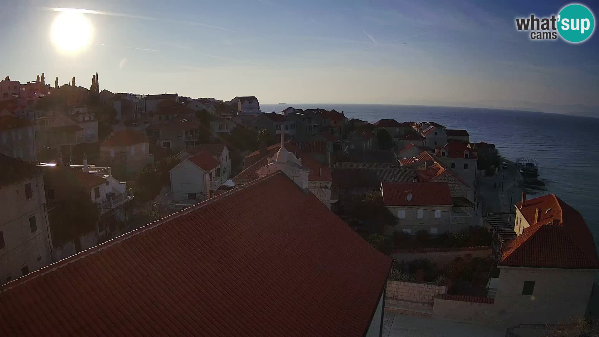 Spletna kamera Sutivan panorama – pogled v živo z otoka Brač