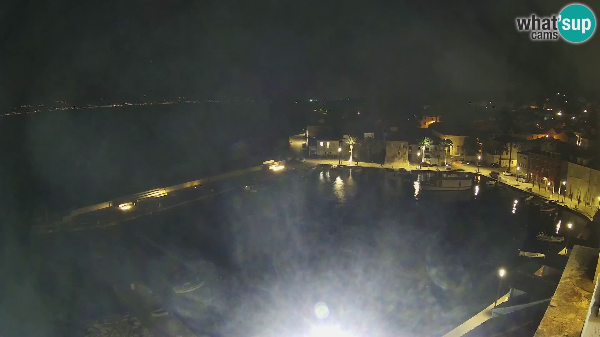 Spletna kamera Sutivan panorama – pogled v živo z otoka Brač