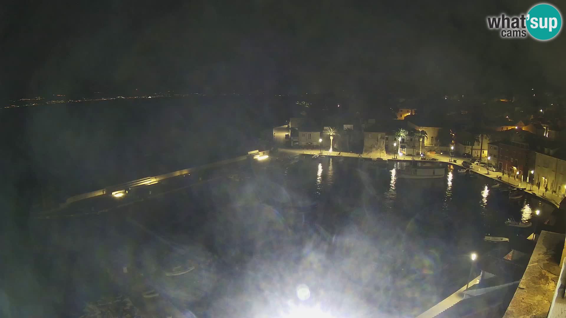 Web kamera Sutivan panorama – Pogled uživo s otoka Brača