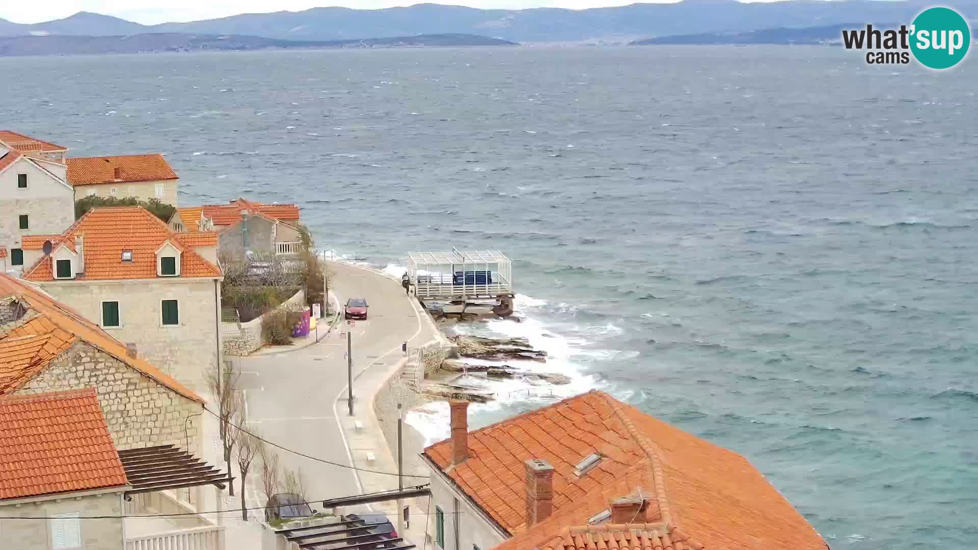 Spletna kamera Sutivan panorama – pogled v živo z otoka Brač
