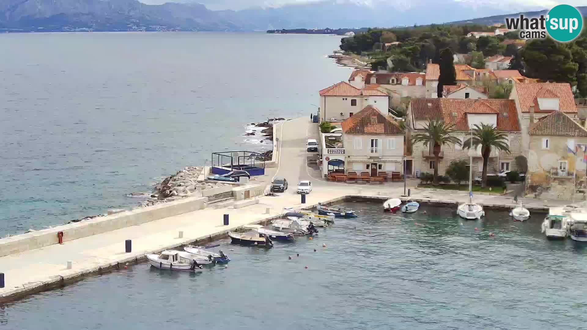 Spletna kamera Sutivan panorama – pogled v živo z otoka Brač