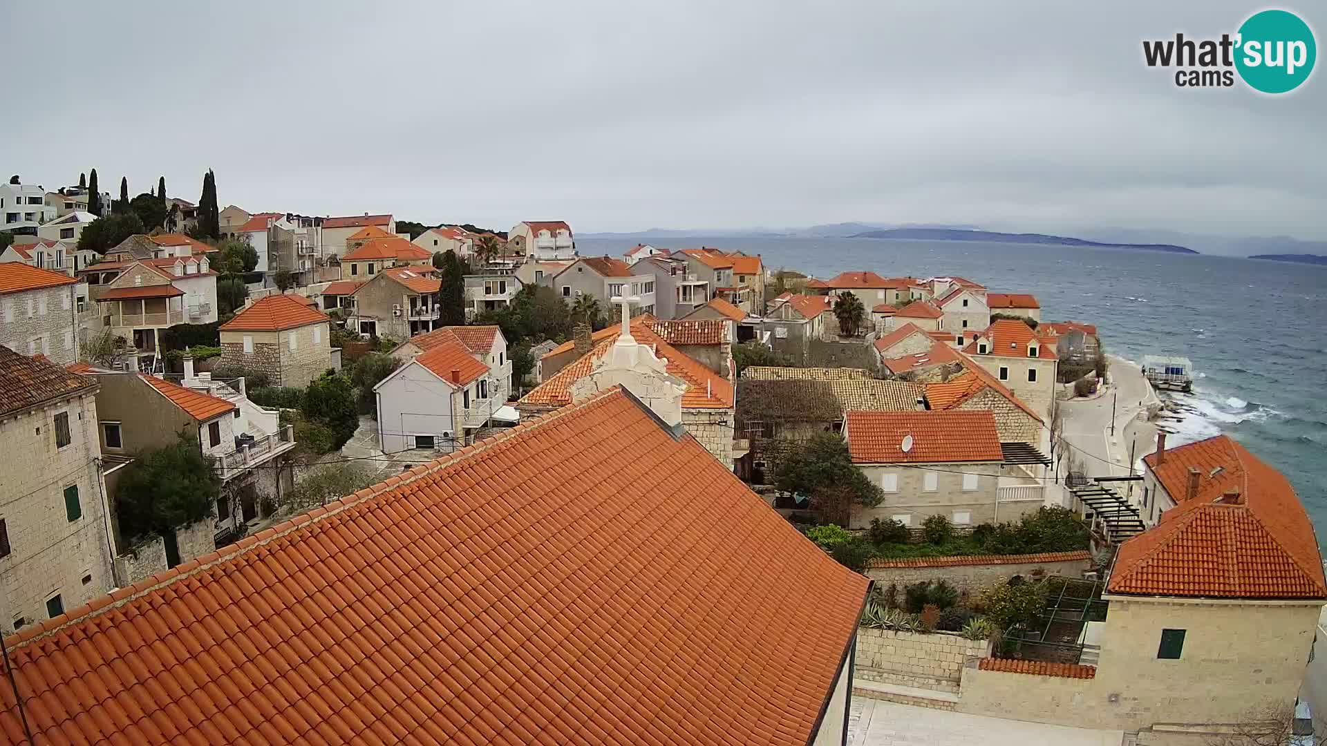 Web kamera Sutivan panorama – Pogled uživo s otoka Brača