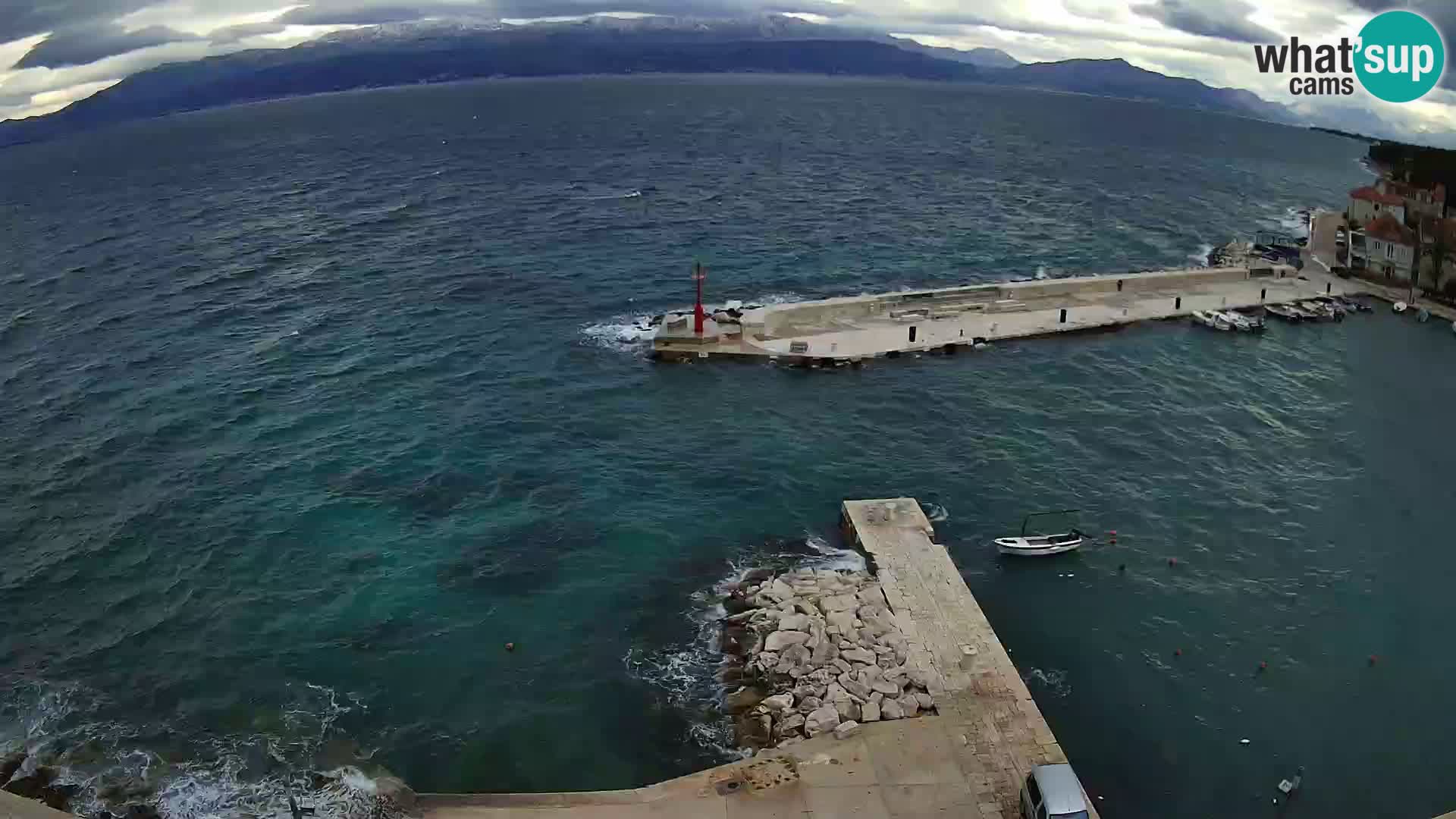 Web kamera Sutivan panorama – Pogled uživo s otoka Brača