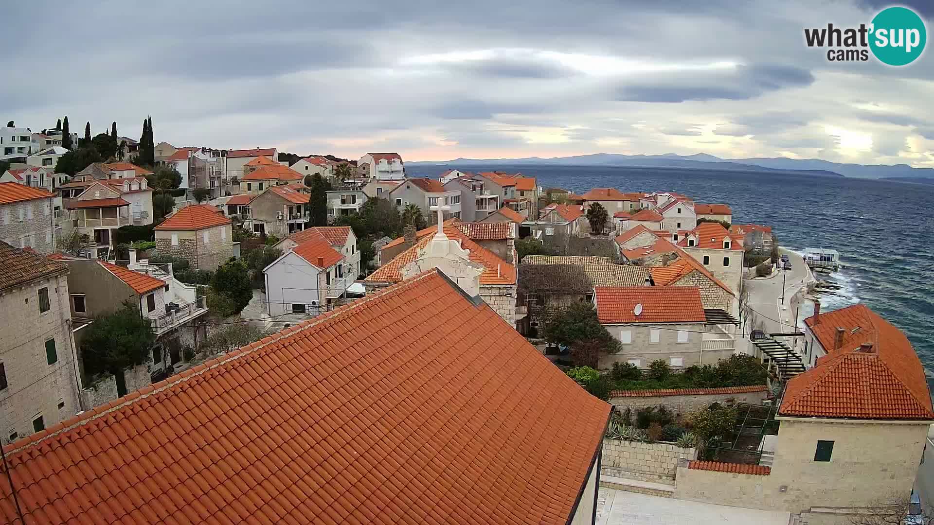 Webcam Sutivan Panorama – Vista en vivo desde la isla de Brač