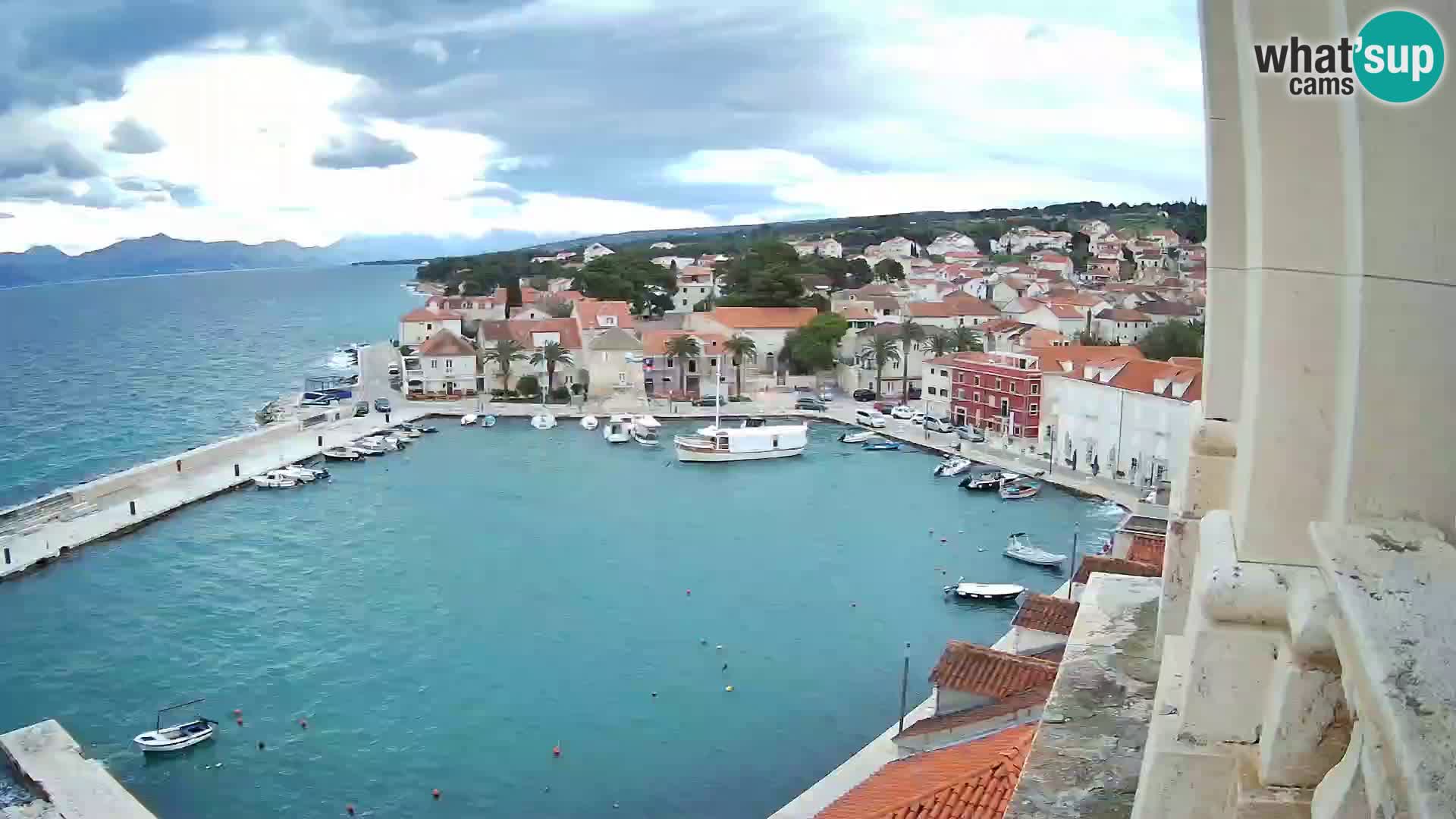 Web kamera Sutivan panorama – Pogled uživo s otoka Brača