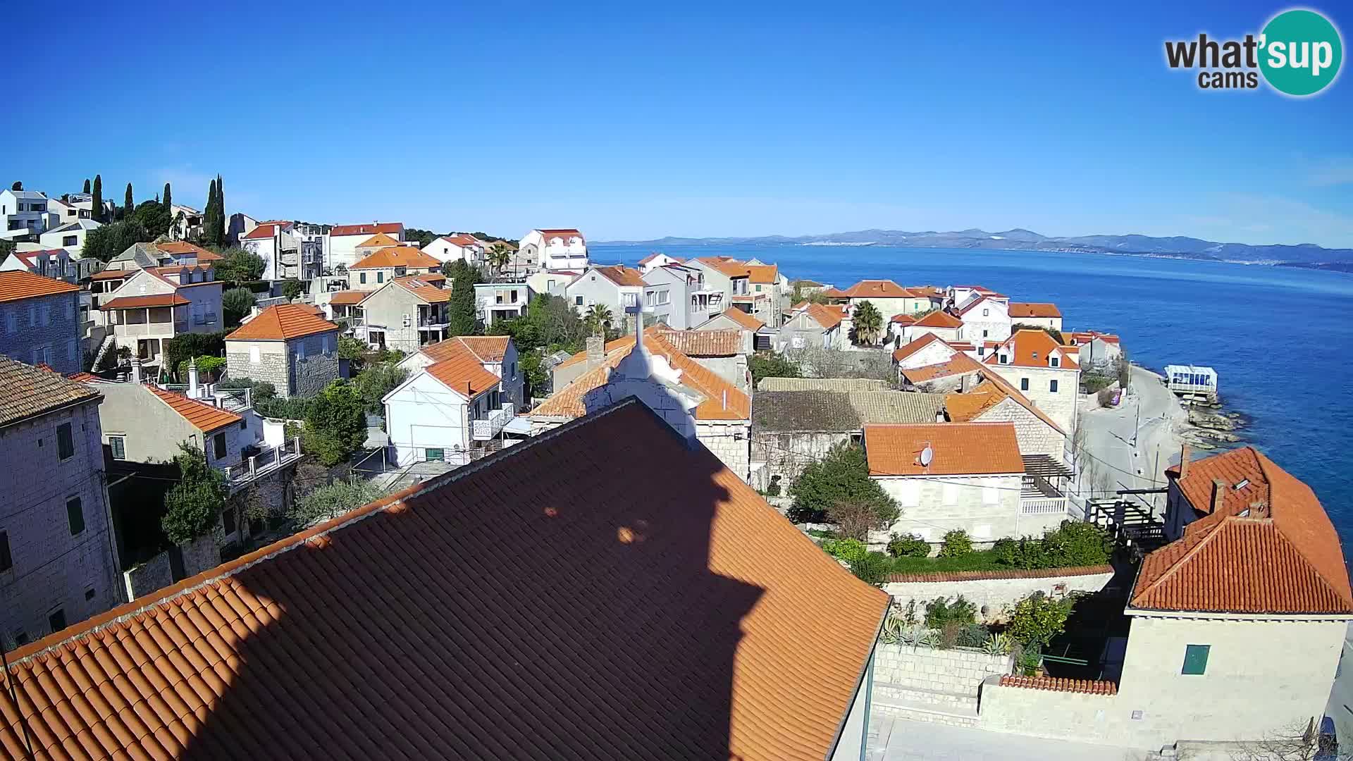 Web kamera Sutivan panorama – Pogled uživo s otoka Brača