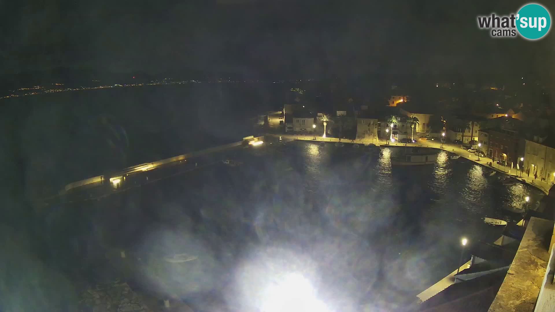 Spletna kamera Sutivan panorama – pogled v živo z otoka Brač