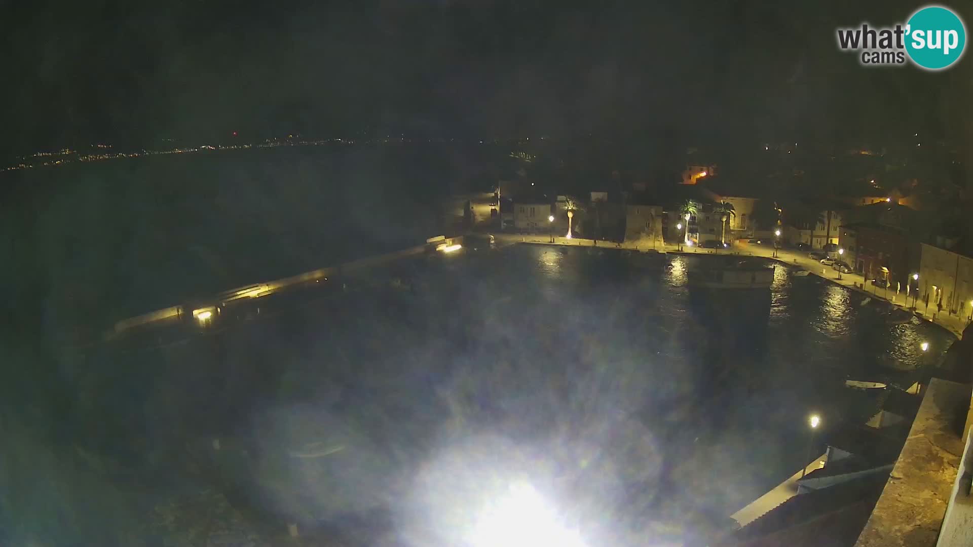 Spletna kamera Sutivan panorama – pogled v živo z otoka Brač