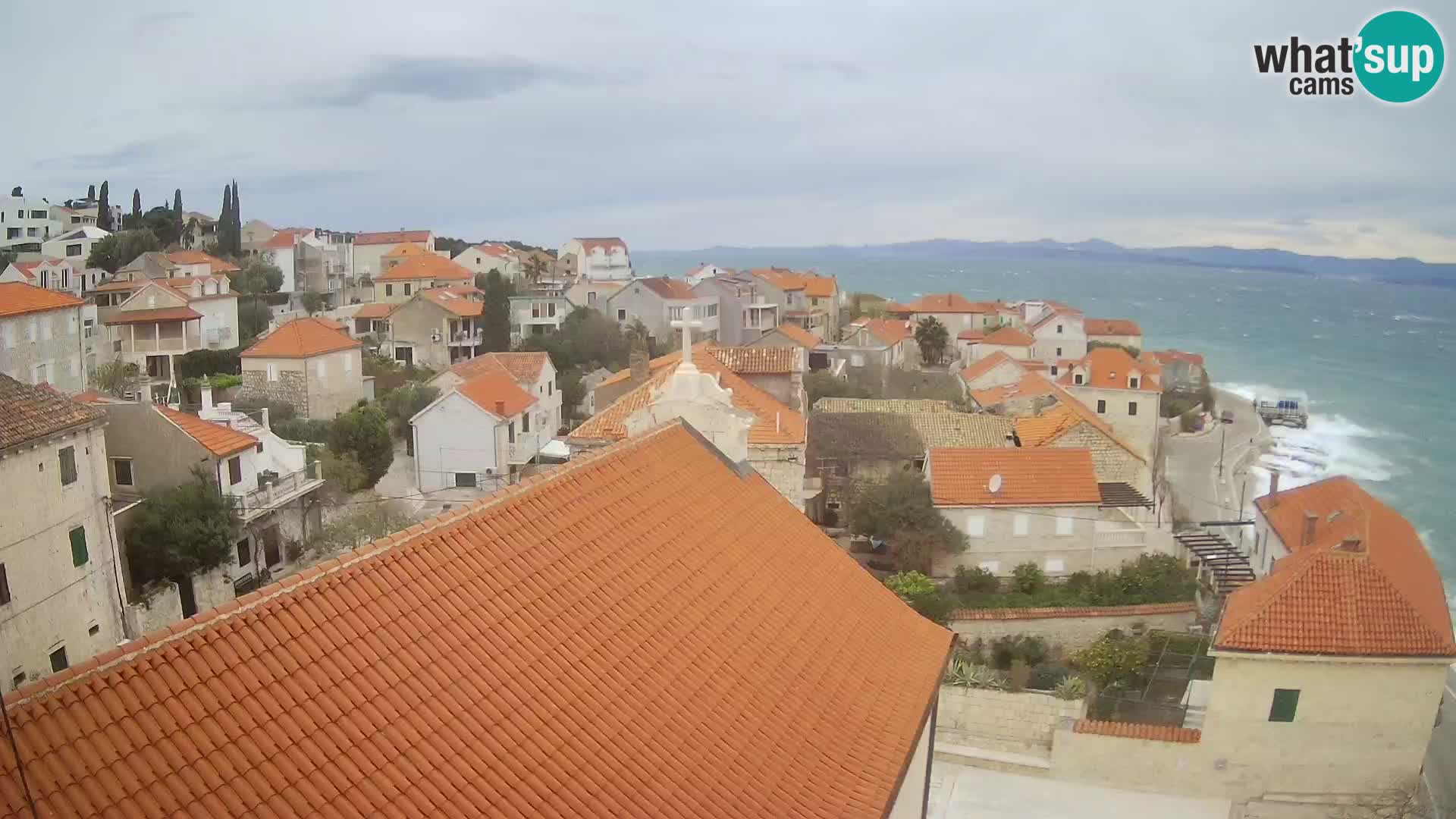 Spletna kamera Sutivan panorama – pogled v živo z otoka Brač