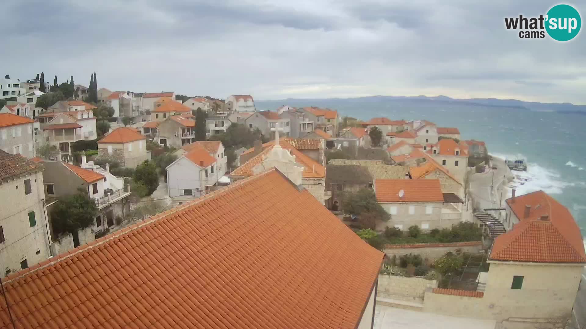 Spletna kamera Sutivan panorama – pogled v živo z otoka Brač