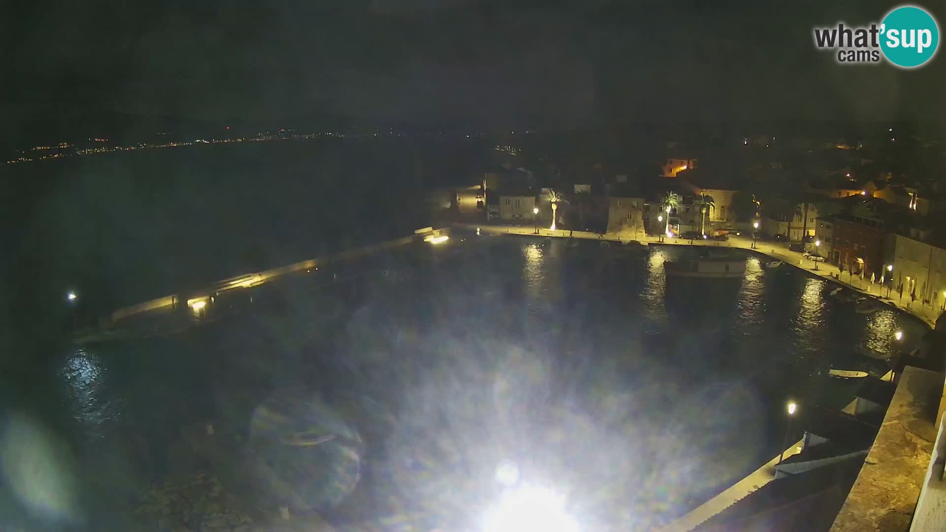 Spletna kamera Sutivan panorama – pogled v živo z otoka Brač