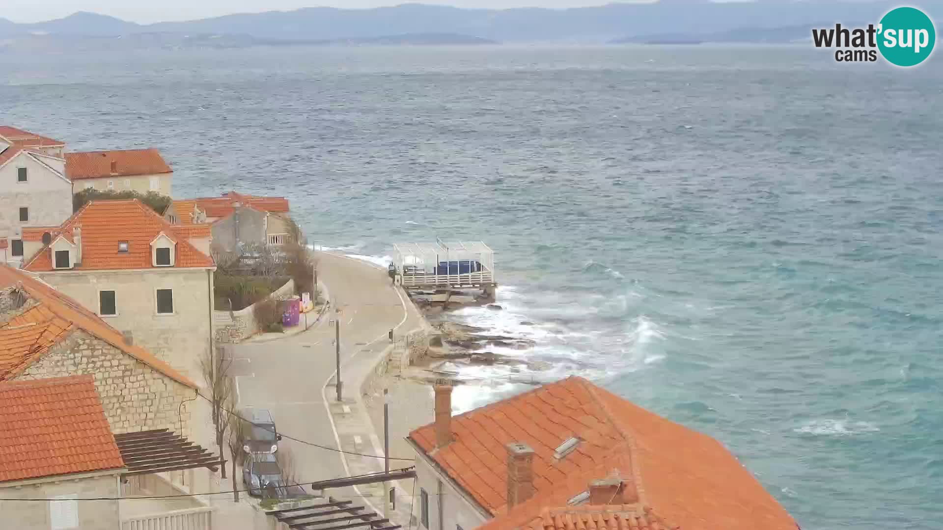 Spletna kamera Sutivan panorama – pogled v živo z otoka Brač