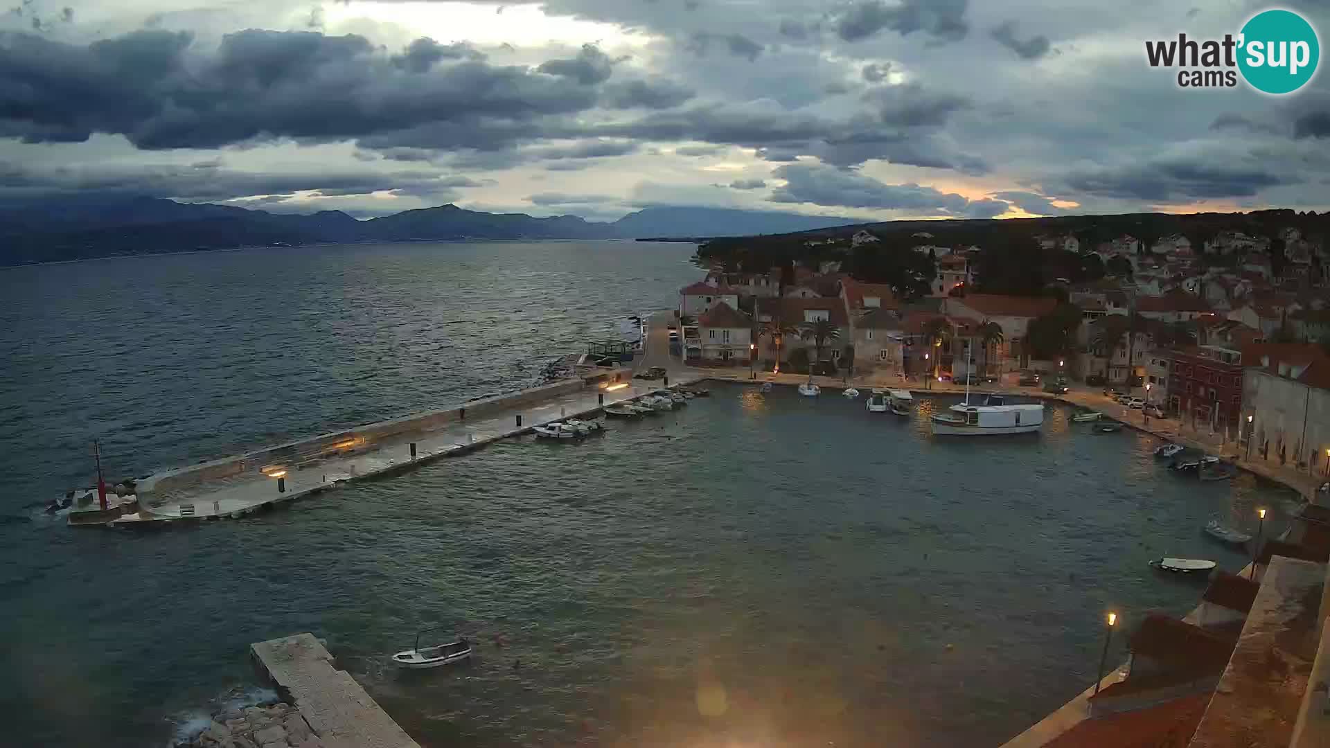 Webcam Sutivan Panorama – Live View from Brač Island