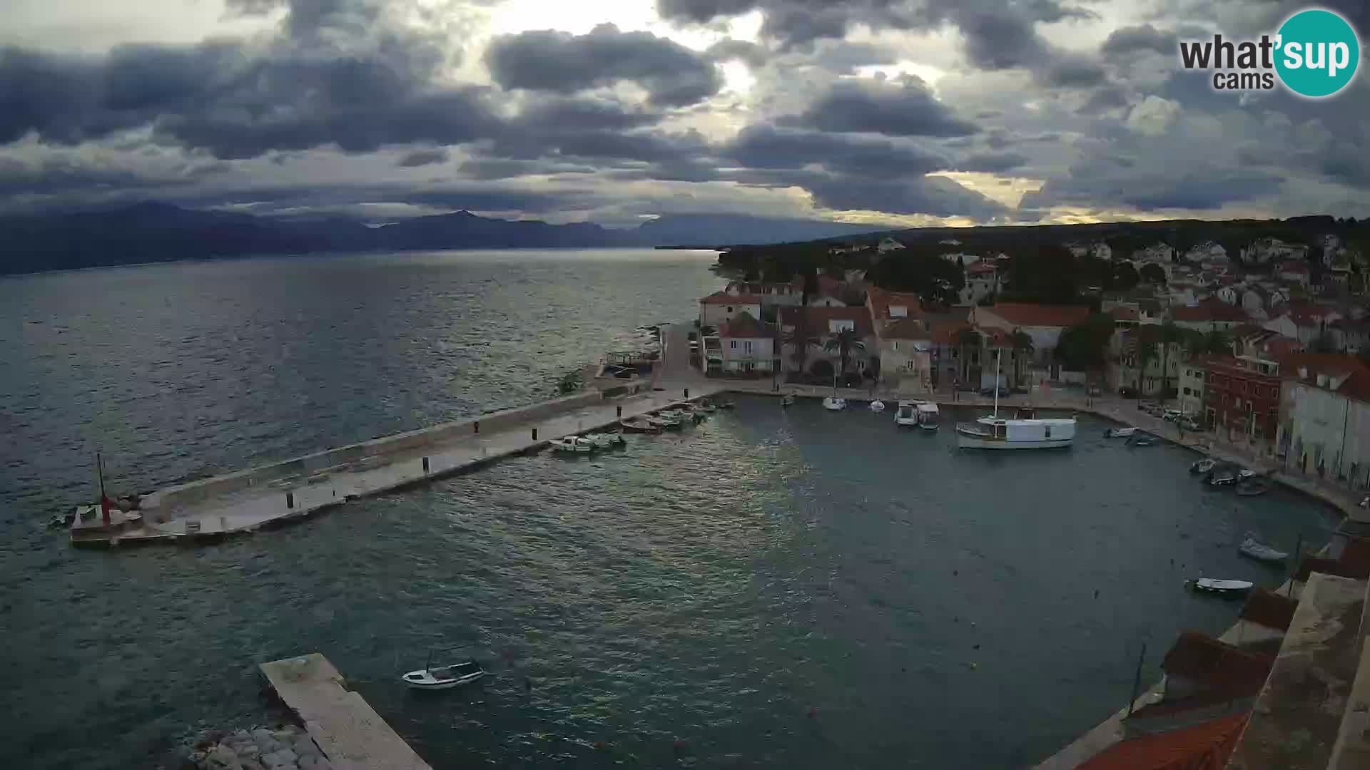 Webcam Sutivan Panorama – Vue en direct depuis l’île de Brač