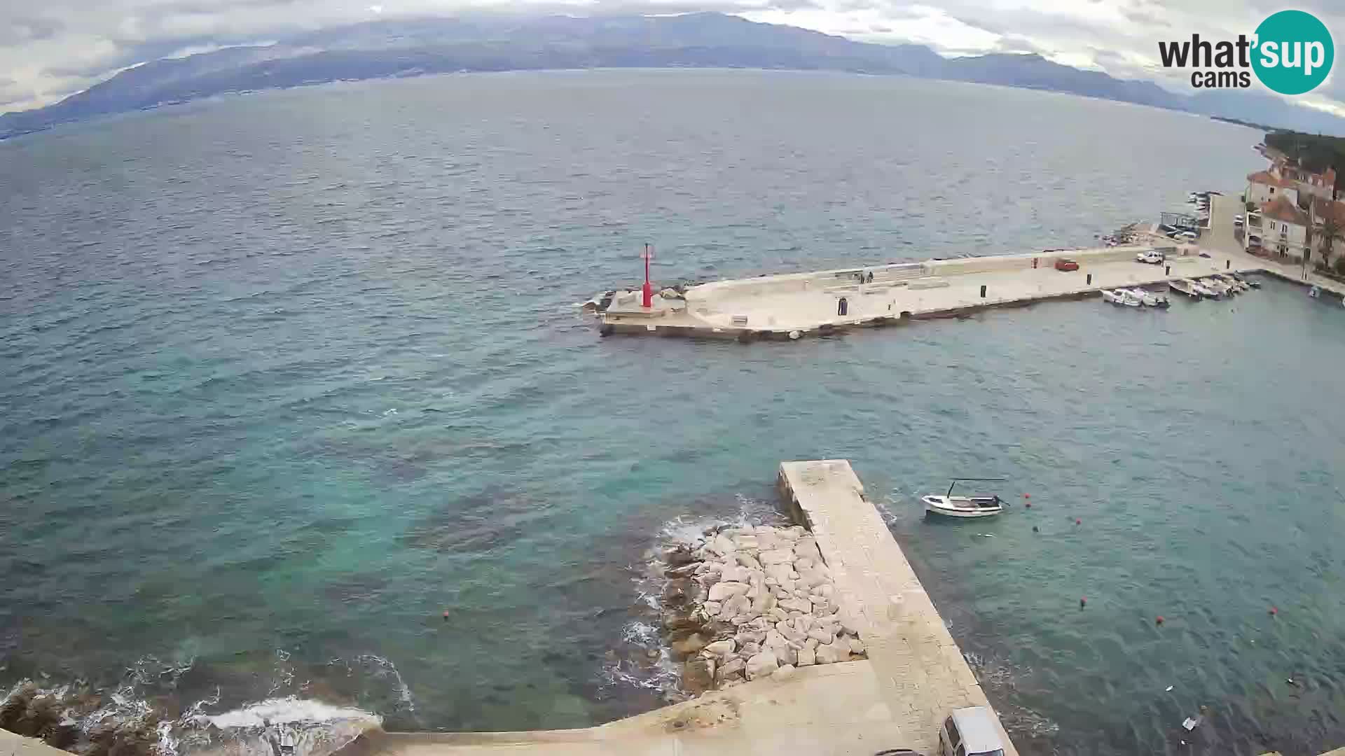 Web kamera Sutivan panorama – Pogled uživo s otoka Brača