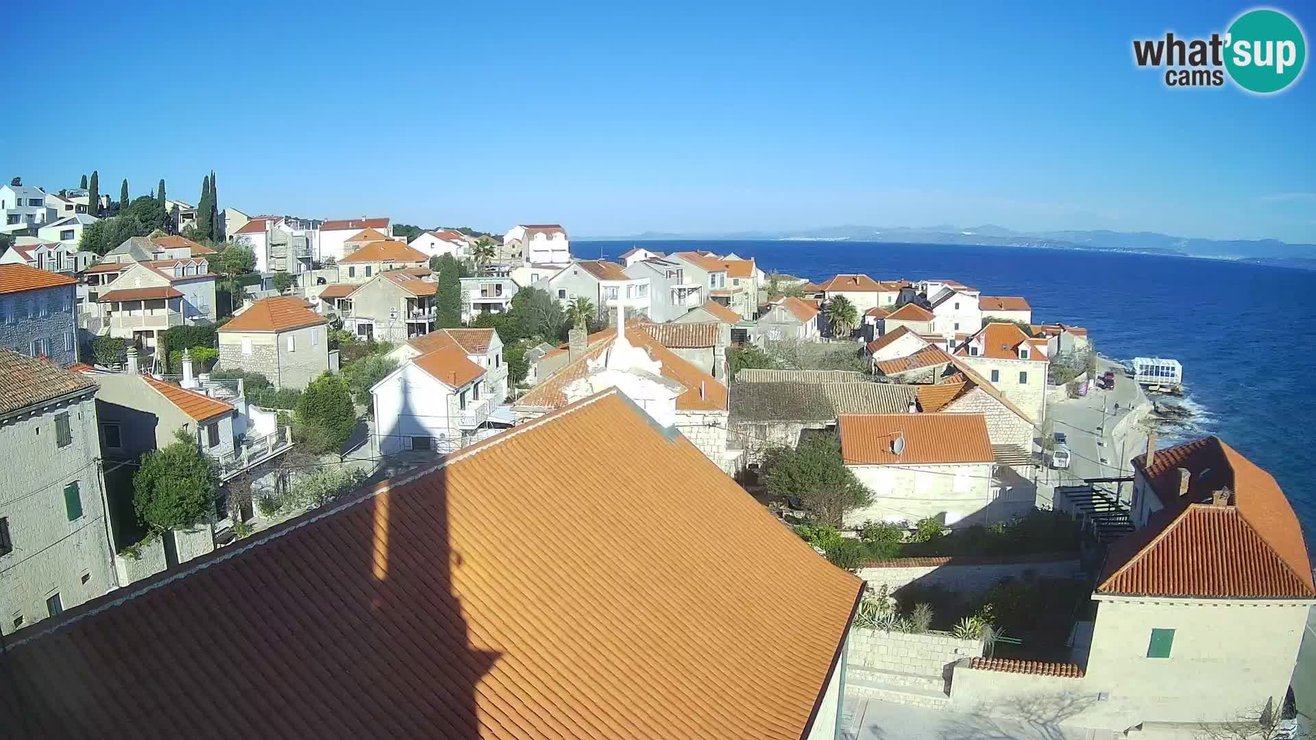 Web kamera Sutivan panorama – Pogled uživo s otoka Brača