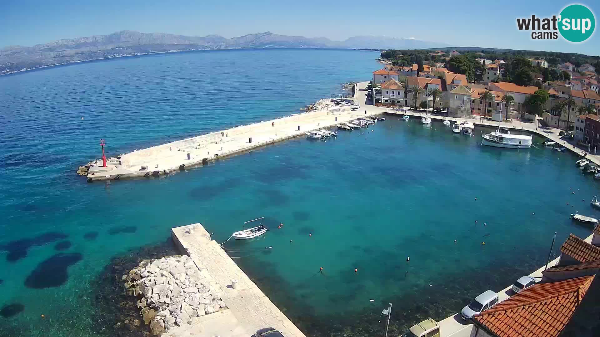 Spletna kamera Sutivan panorama – pogled v živo z otoka Brač