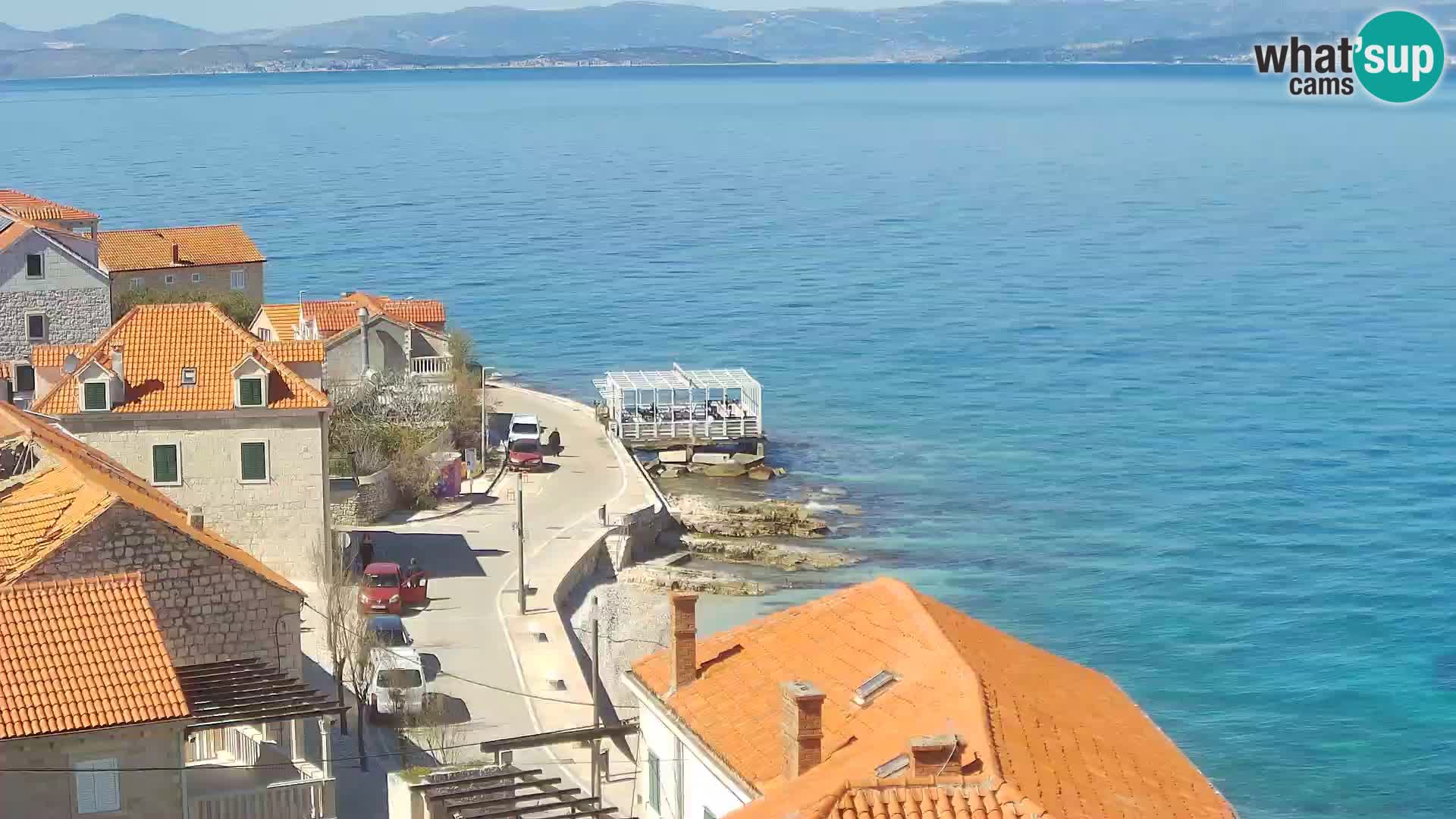 Spletna kamera Sutivan panorama – pogled v živo z otoka Brač