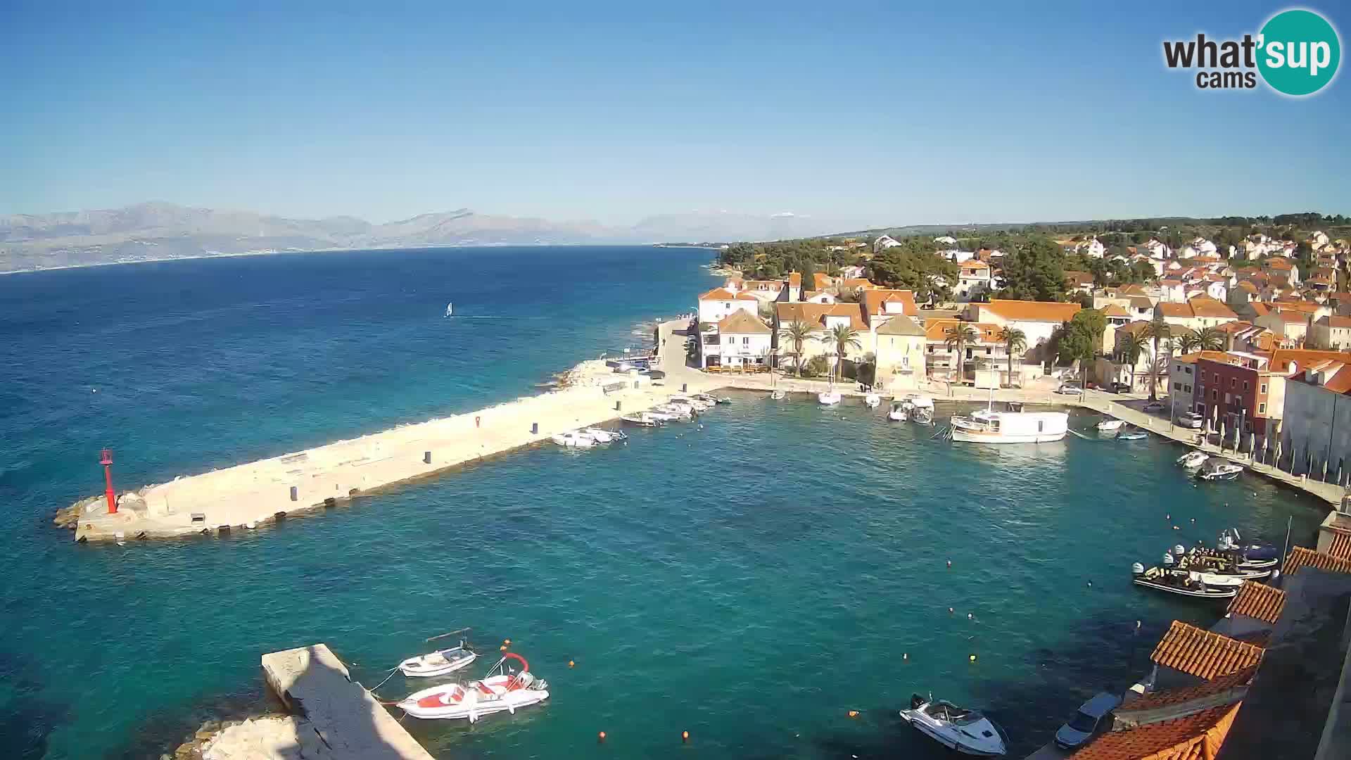 Web kamera Sutivan panorama – Pogled uživo s otoka Brača