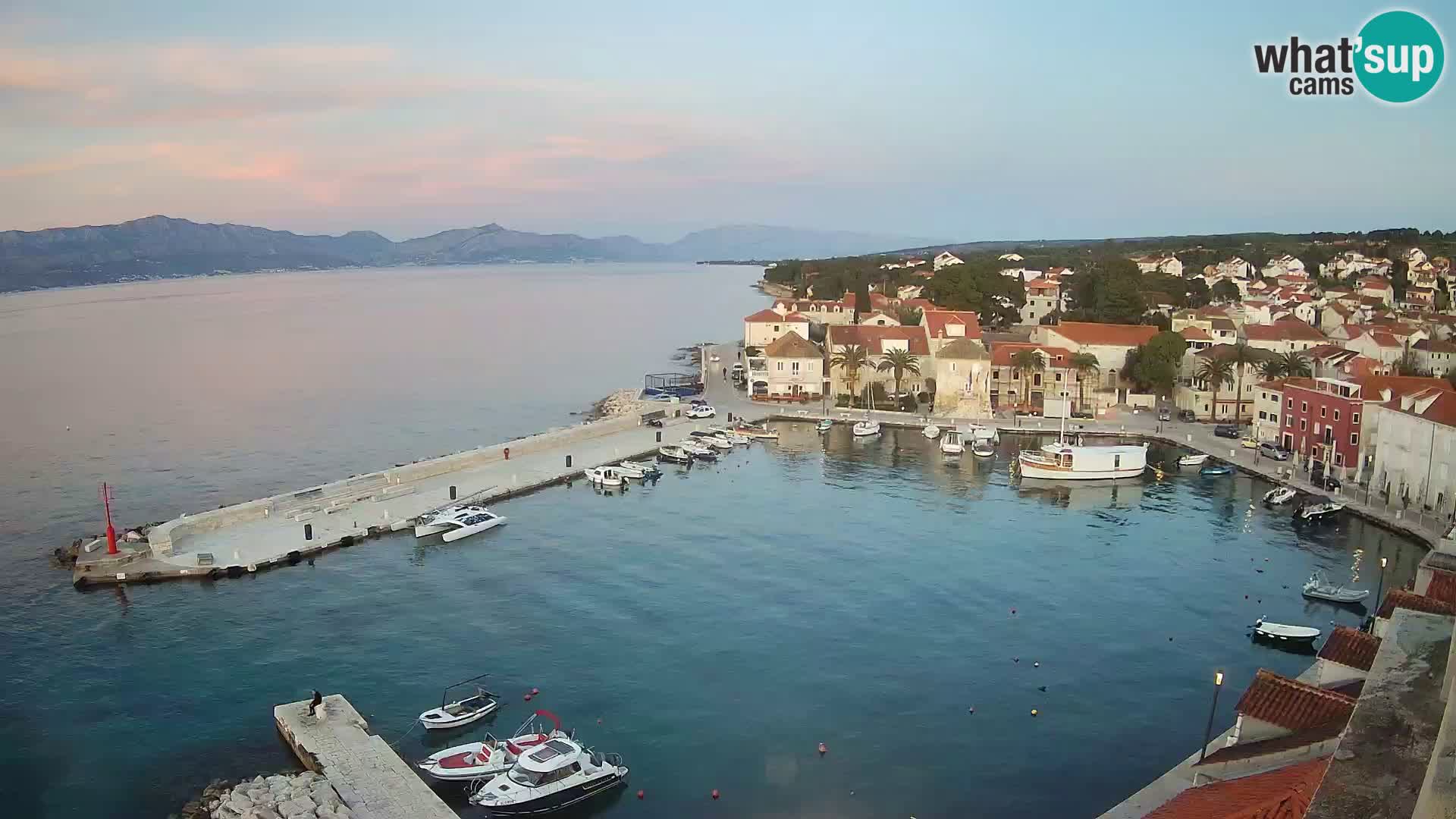 Web kamera Sutivan panorama – Pogled uživo s otoka Brača