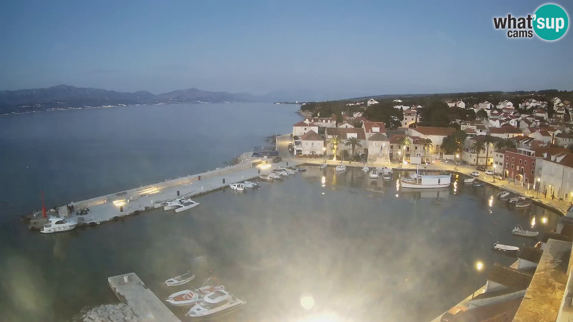 Web kamera Sutivan panorama – Pogled uživo s otoka Brača