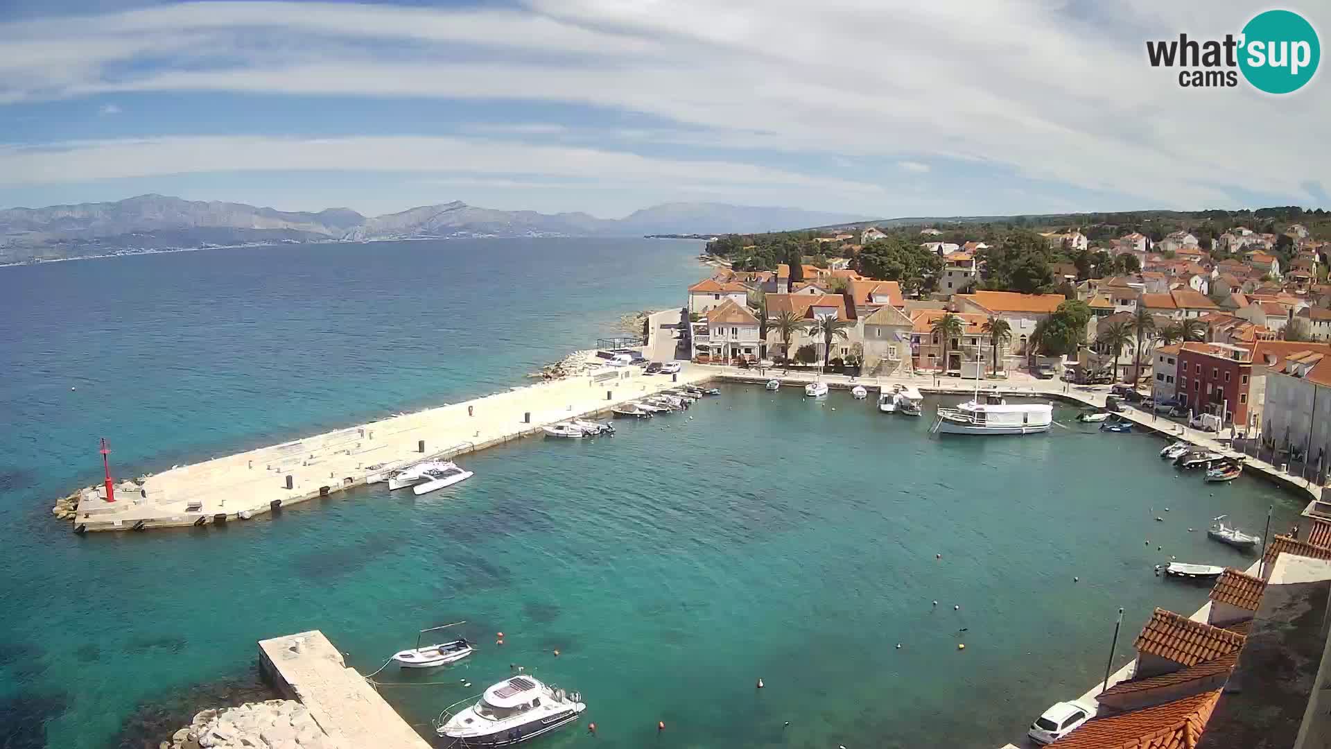 Spletna kamera Sutivan panorama – pogled v živo z otoka Brač