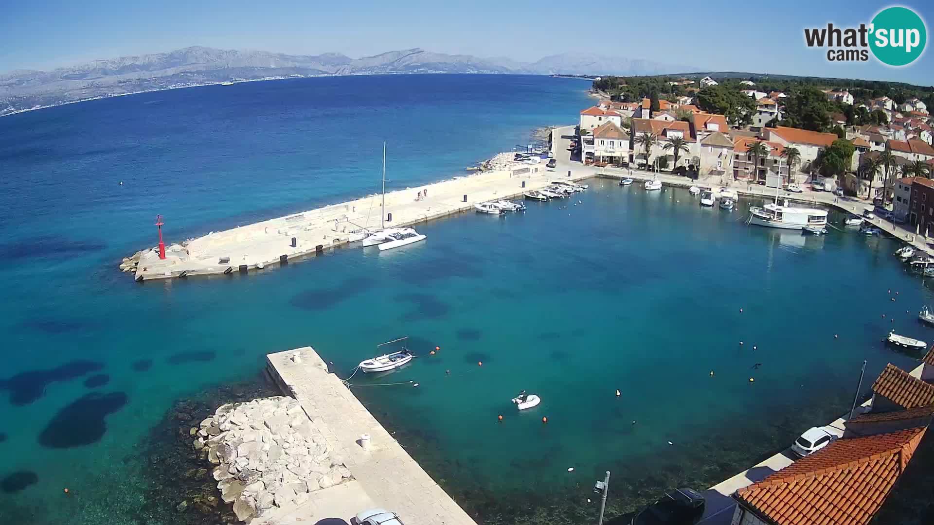 Spletna kamera Sutivan panorama – pogled v živo z otoka Brač