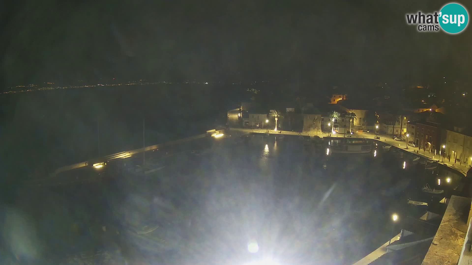 Web kamera Sutivan panorama – Pogled uživo s otoka Brača