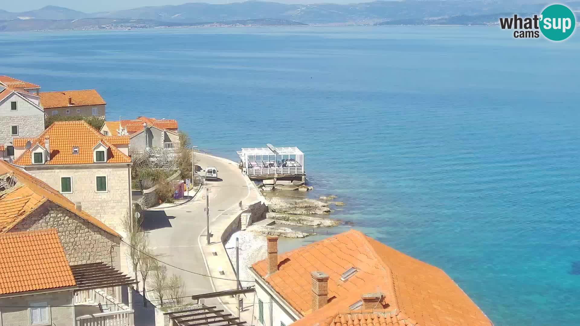 Spletna kamera Sutivan panorama – pogled v živo z otoka Brač