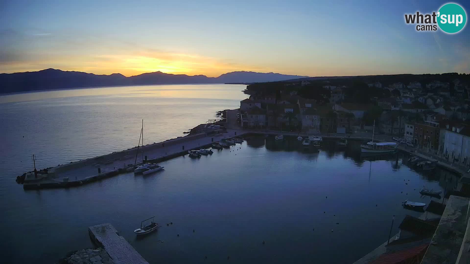 Webcam Sutivan Panorama – Vista en vivo desde la isla de Brač