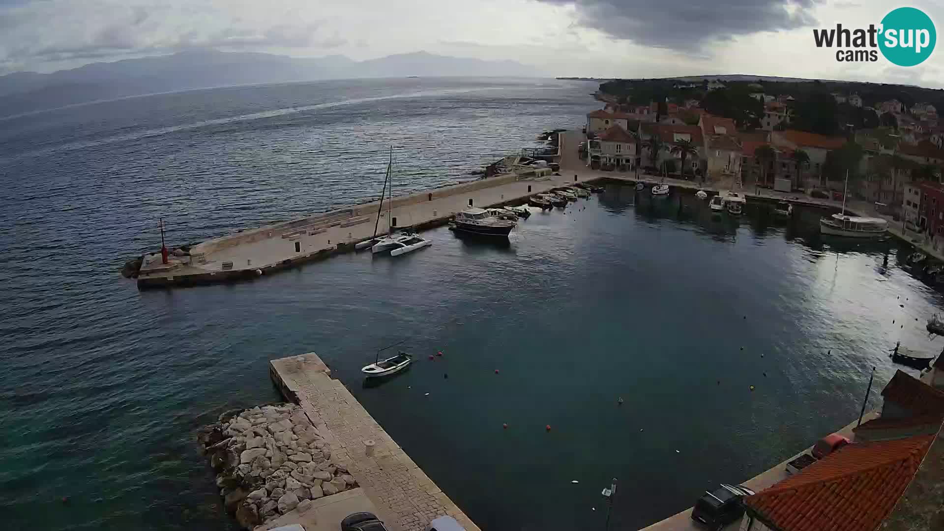 Webcam Sutivan Panorama – Vista en vivo desde la isla de Brač