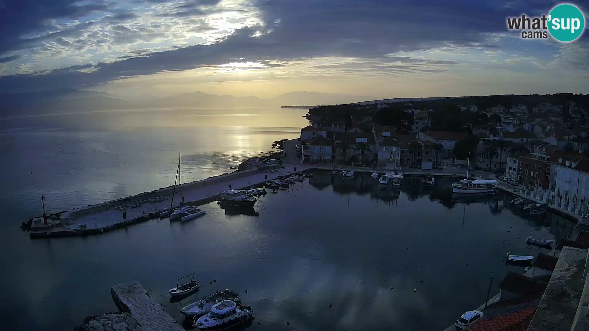 Webcam Sutivan Panorama – Live View from Brač Island