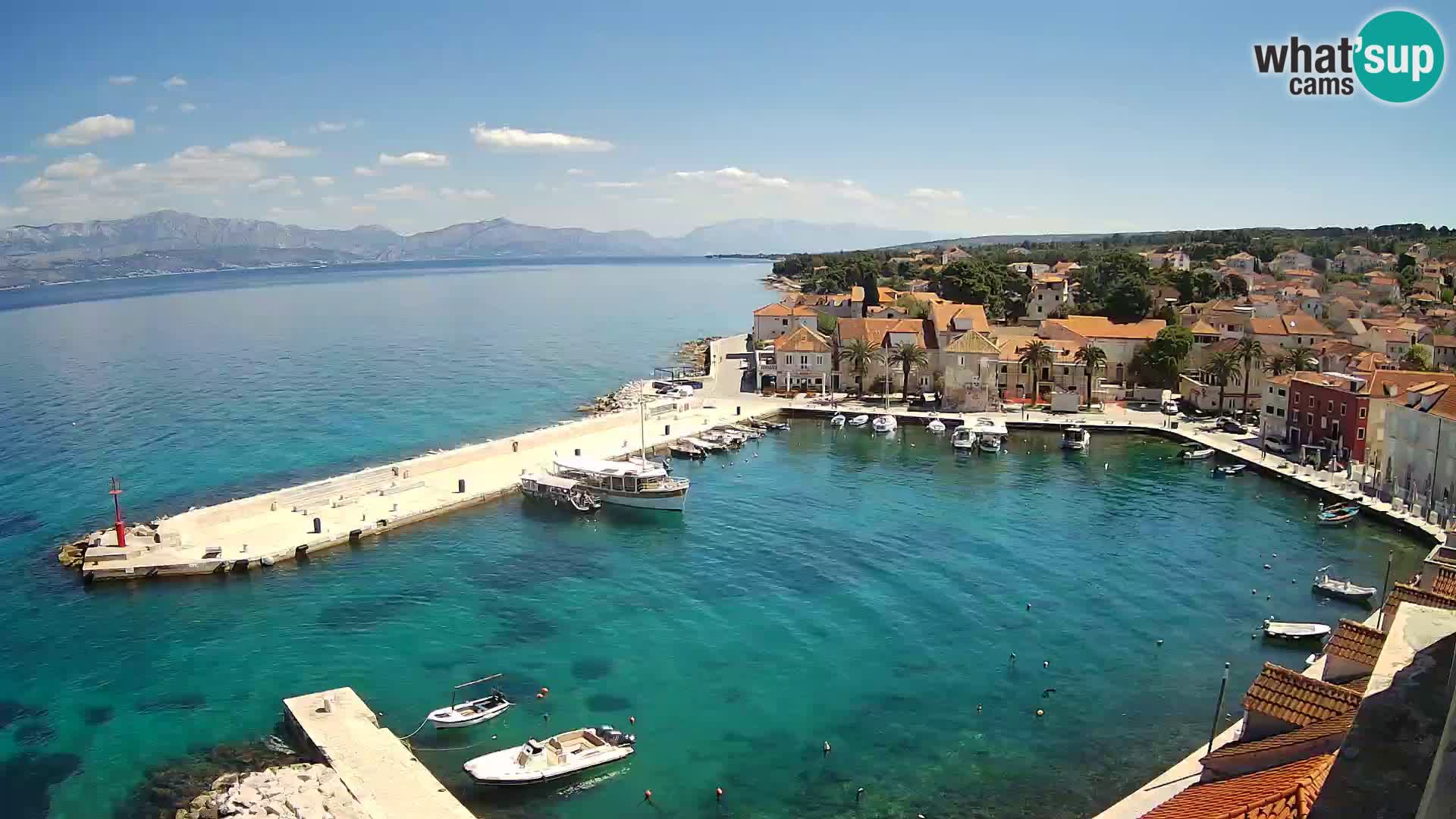 Web kamera Sutivan panorama – Pogled uživo s otoka Brača