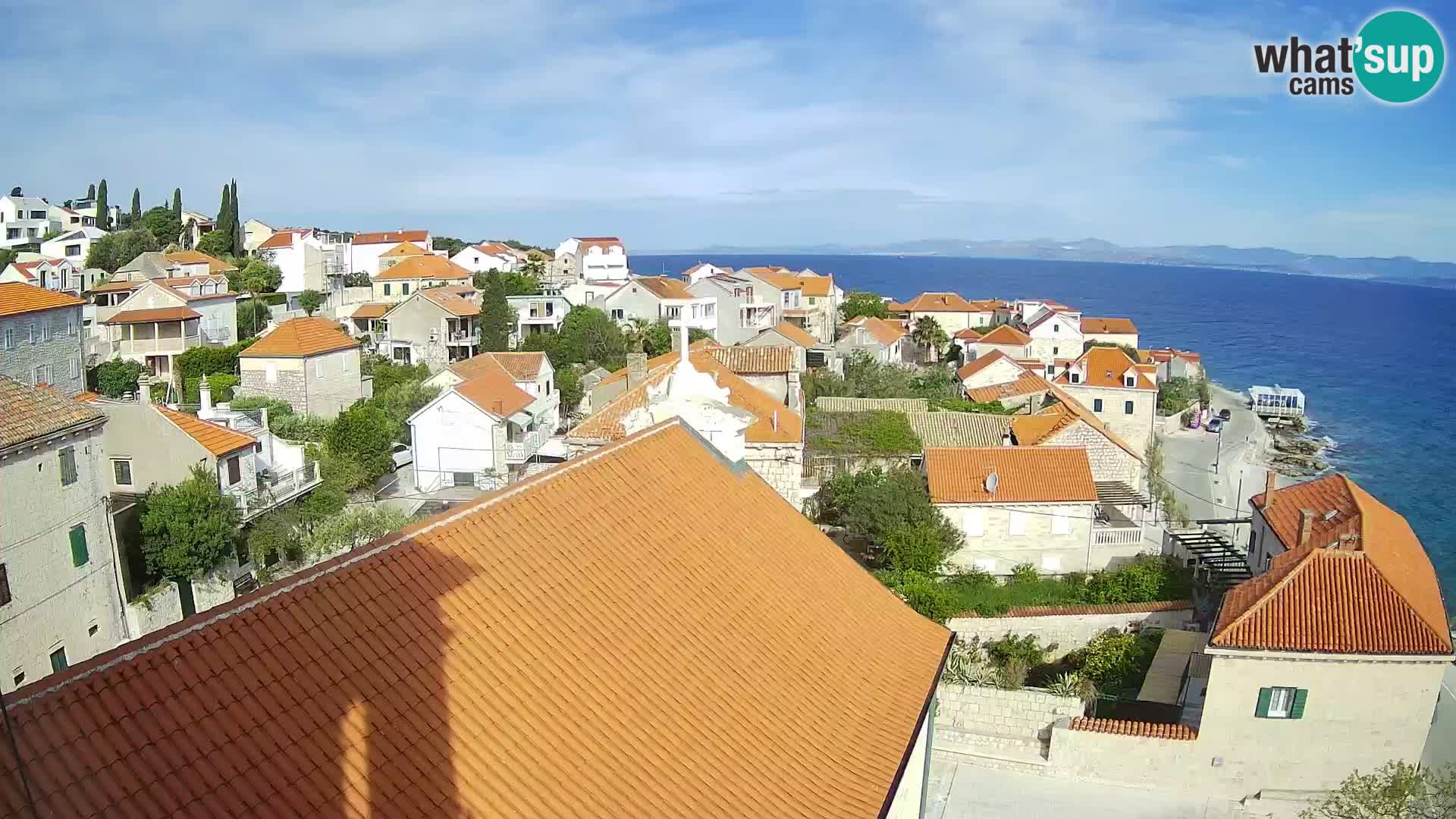 Web kamera Sutivan panorama – Pogled uživo s otoka Brača