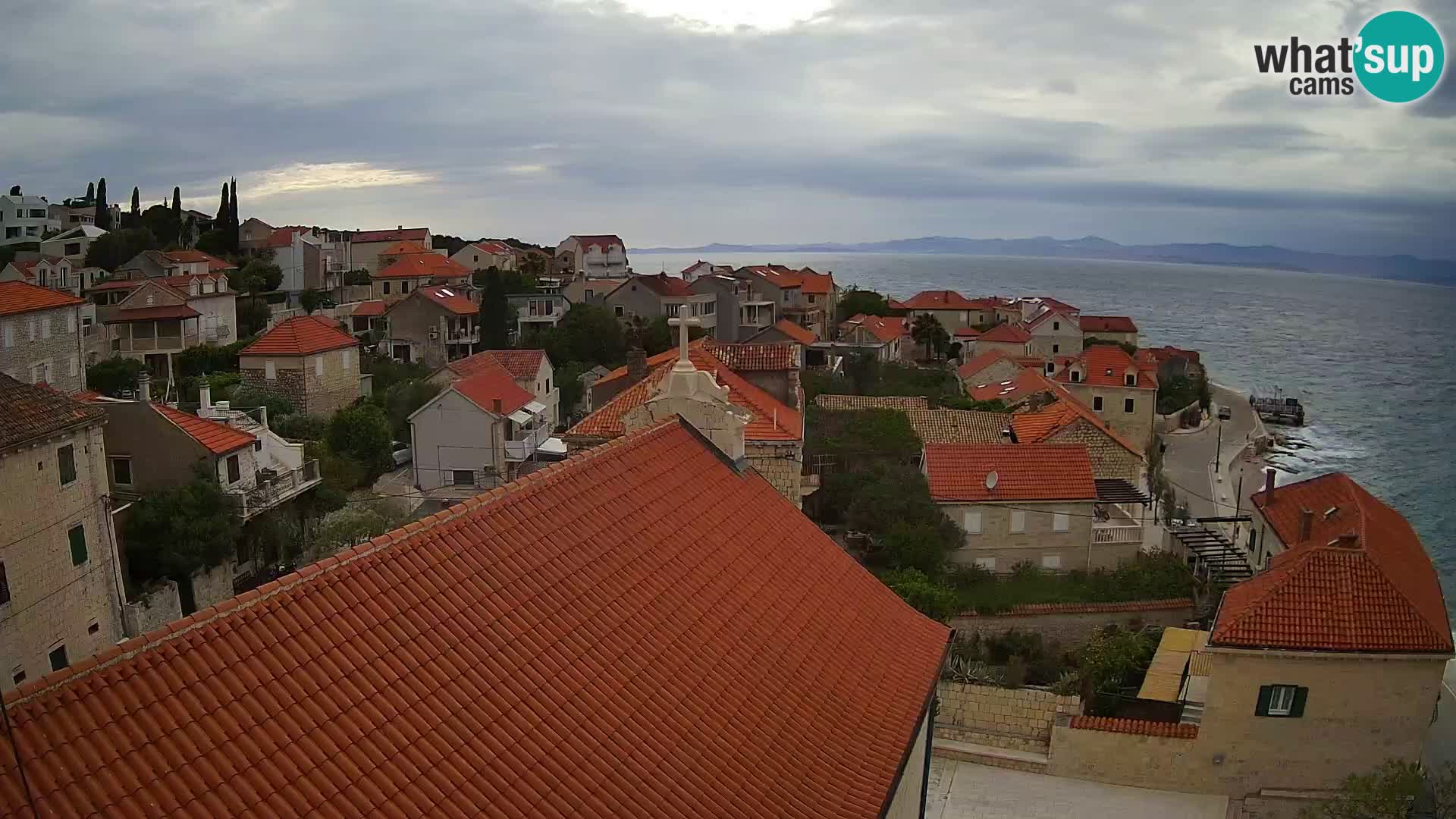 Web kamera Sutivan panorama – Pogled uživo s otoka Brača