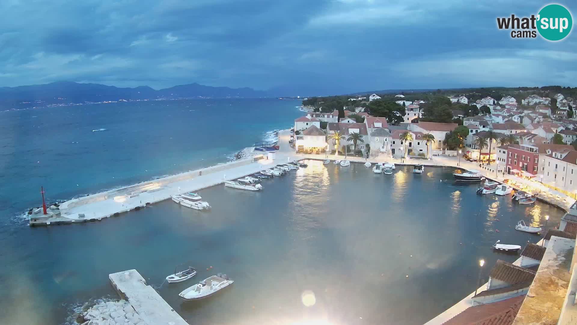 Webcam Sutivan panorama – Vista live dall’isola di Brač