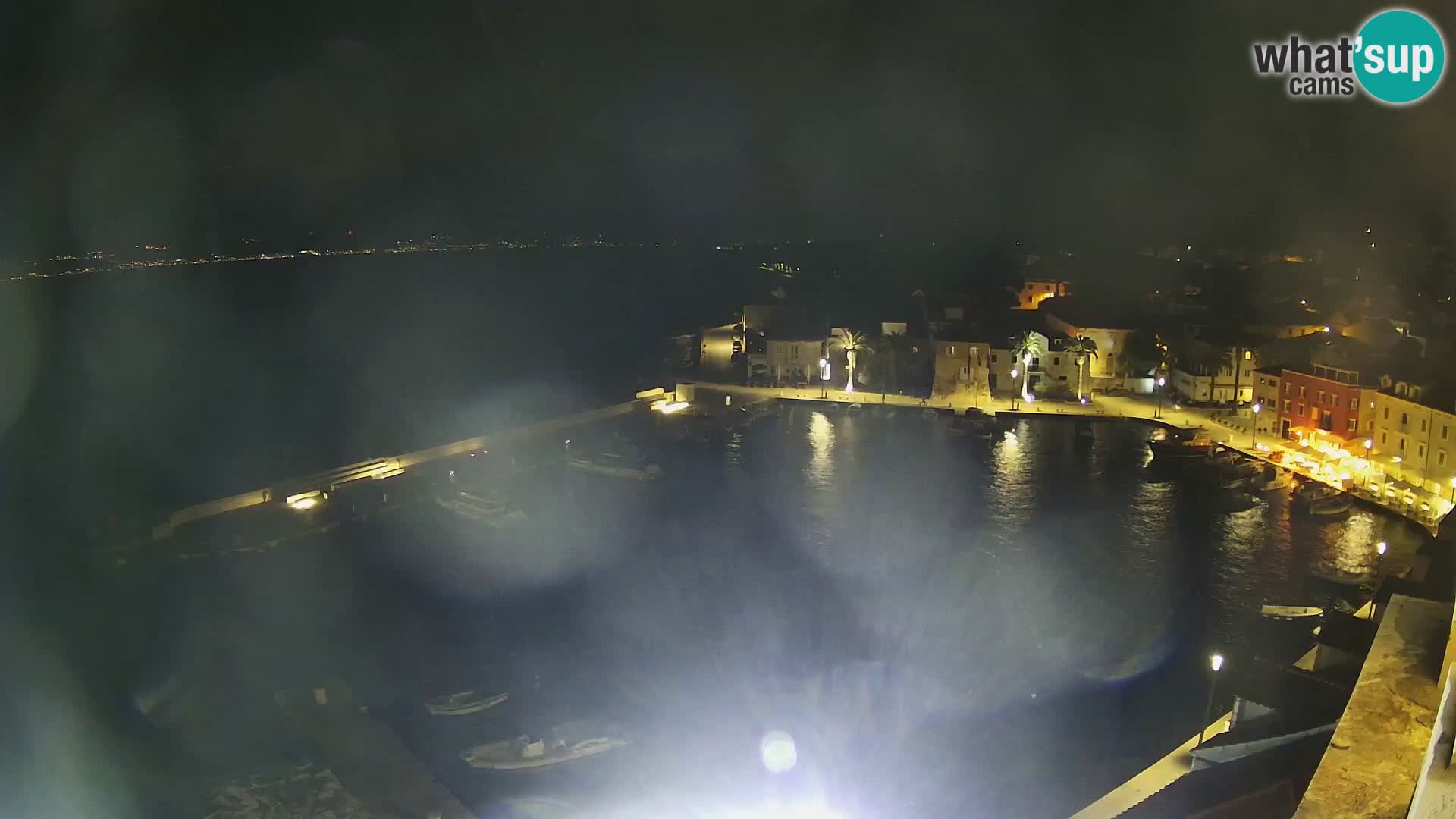 Spletna kamera Sutivan panorama – pogled v živo z otoka Brač
