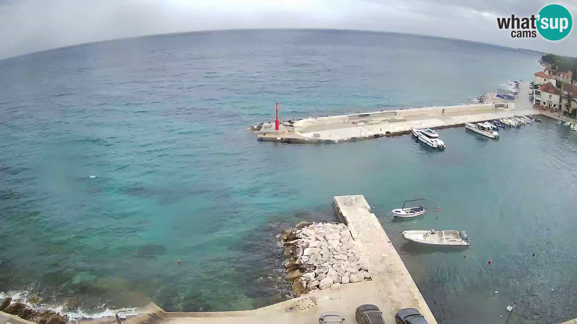 Spletna kamera Sutivan panorama – pogled v živo z otoka Brač