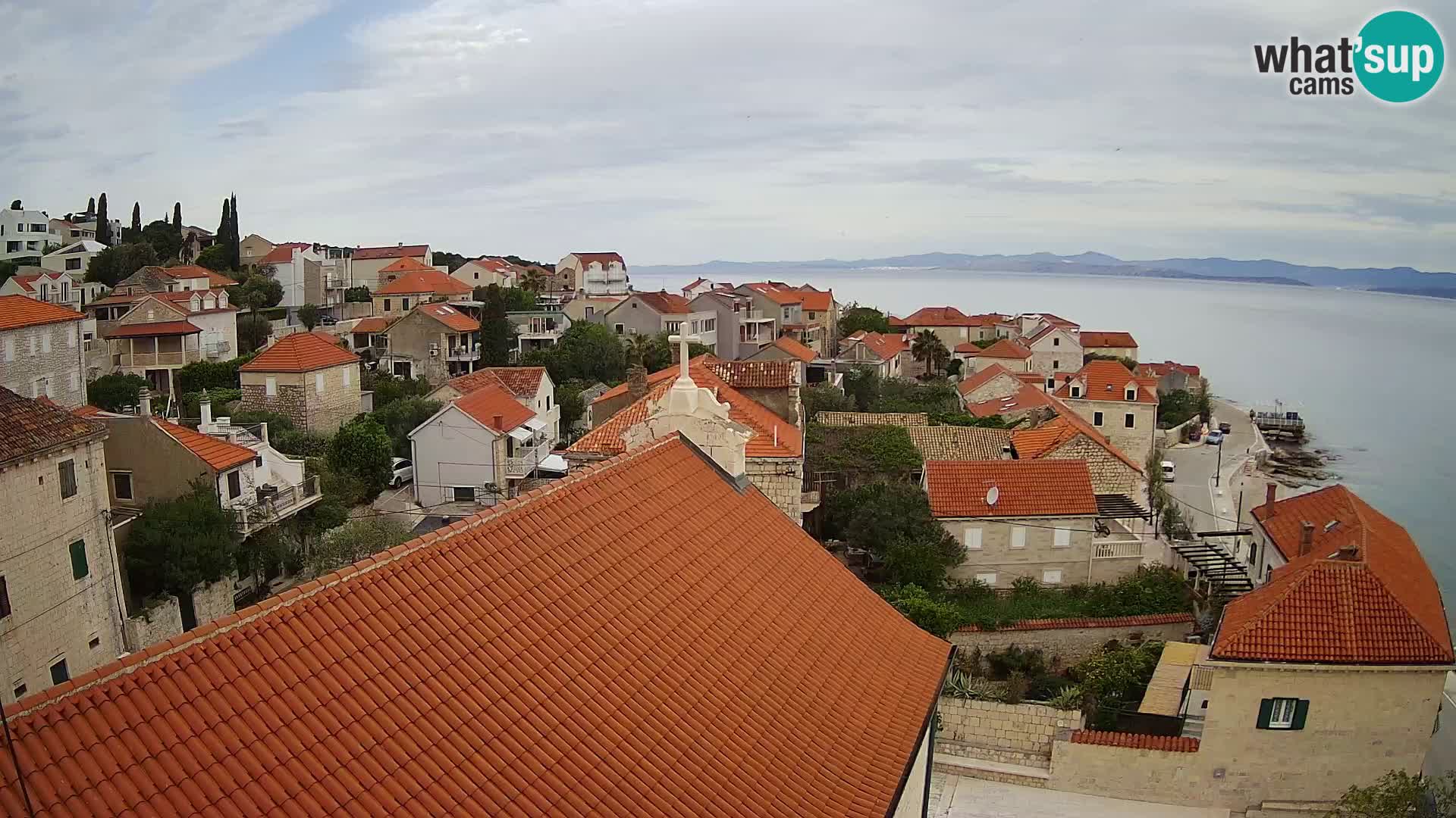 Spletna kamera Sutivan panorama – pogled v živo z otoka Brač