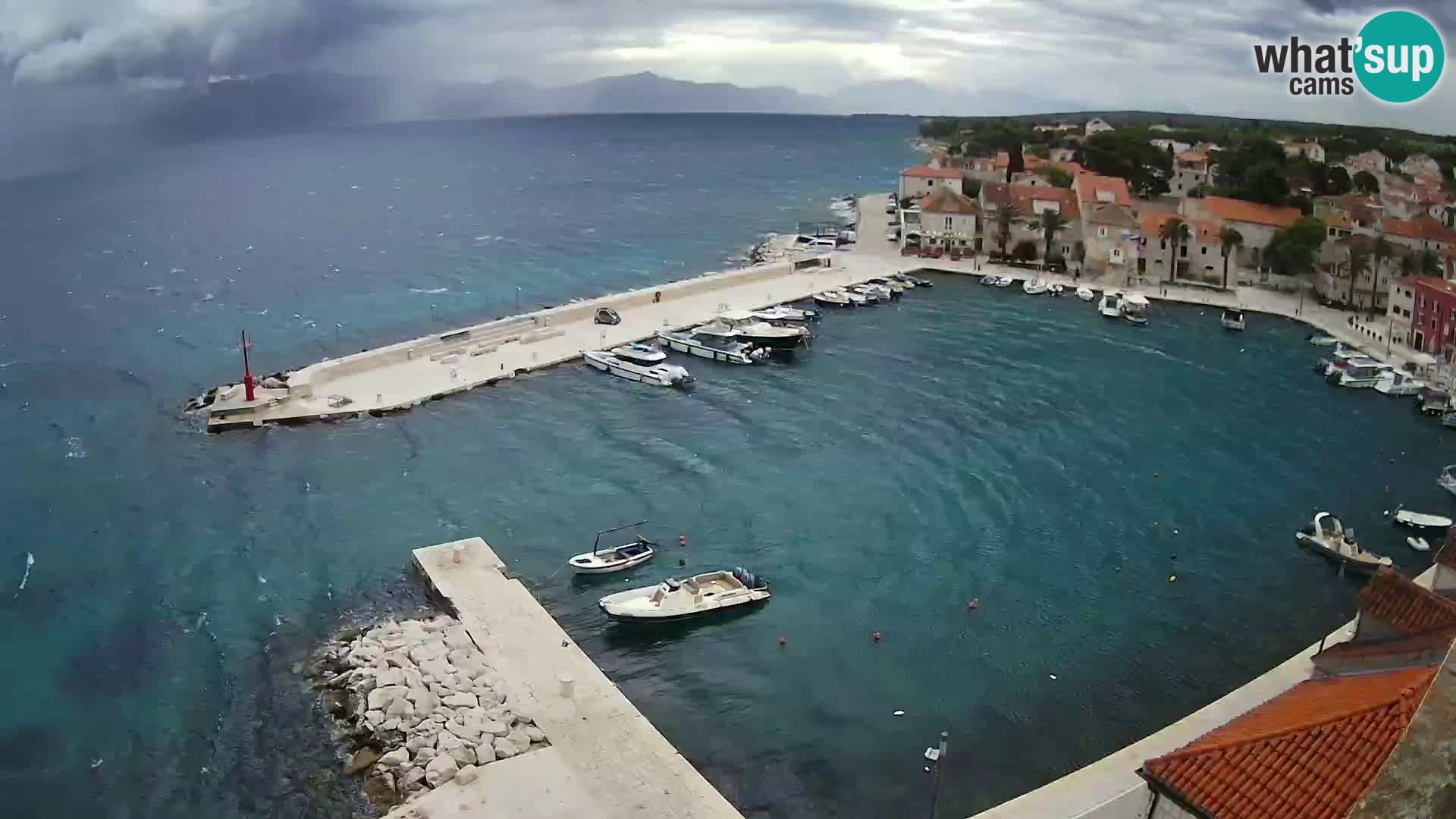 Webcam Sutivan Panorama – Vista en vivo desde la isla de Brač