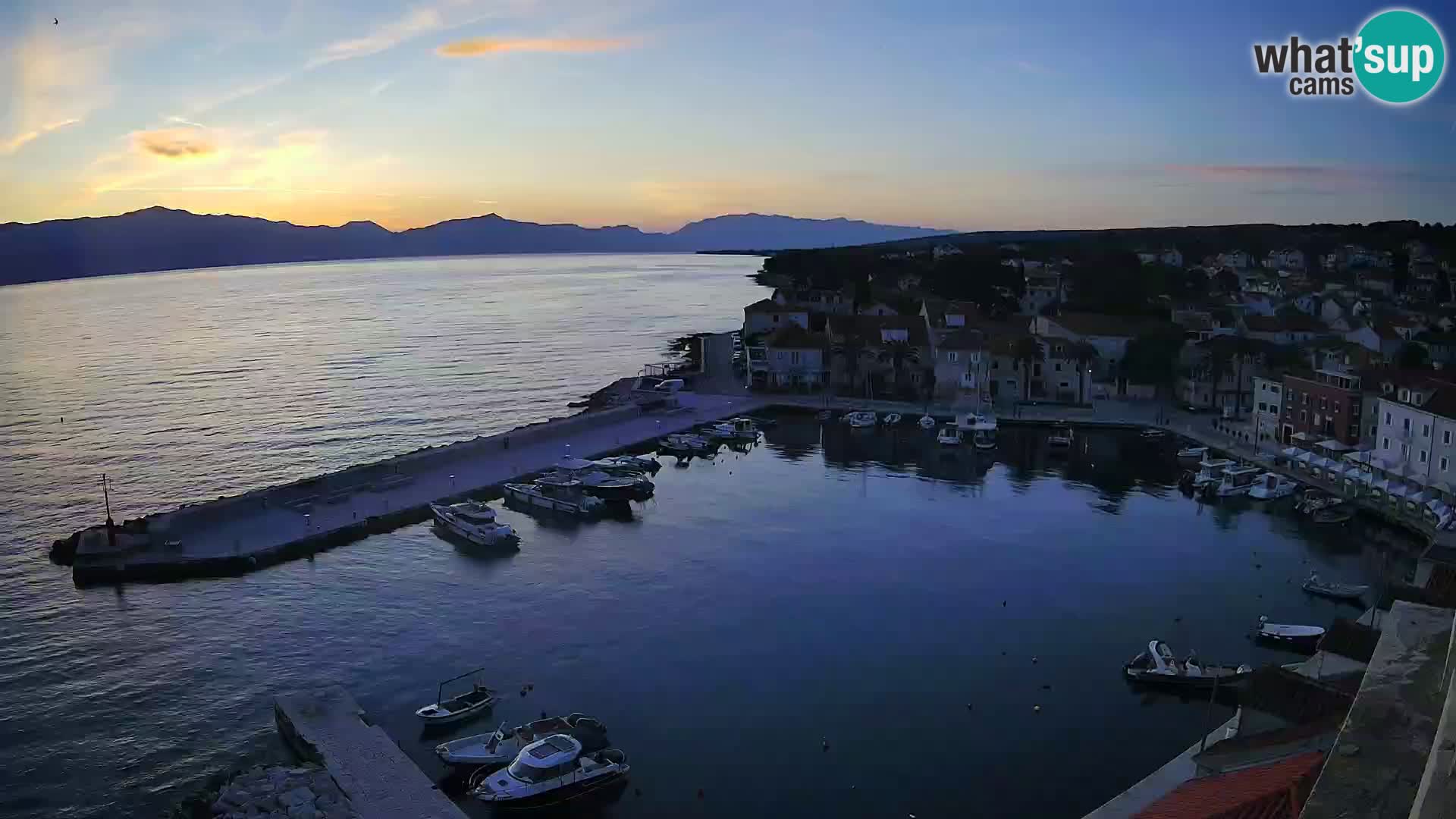 Webcam Sutivan Panorama – Vista en vivo desde la isla de Brač