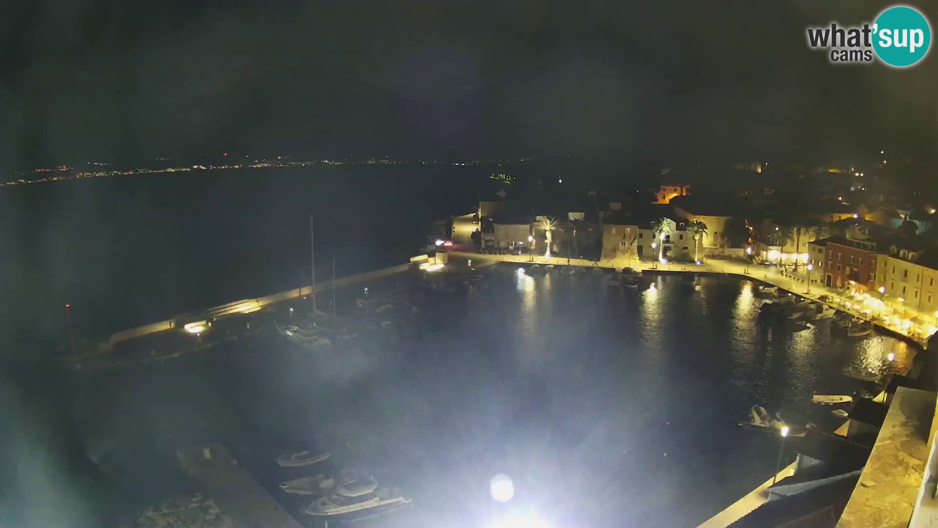 Spletna kamera Sutivan panorama – pogled v živo z otoka Brač