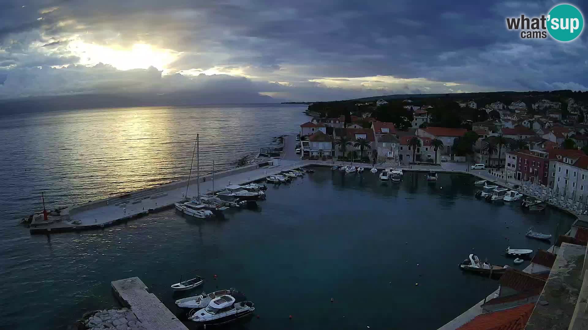 Webcam Sutivan Panorama – Live View from Brač Island
