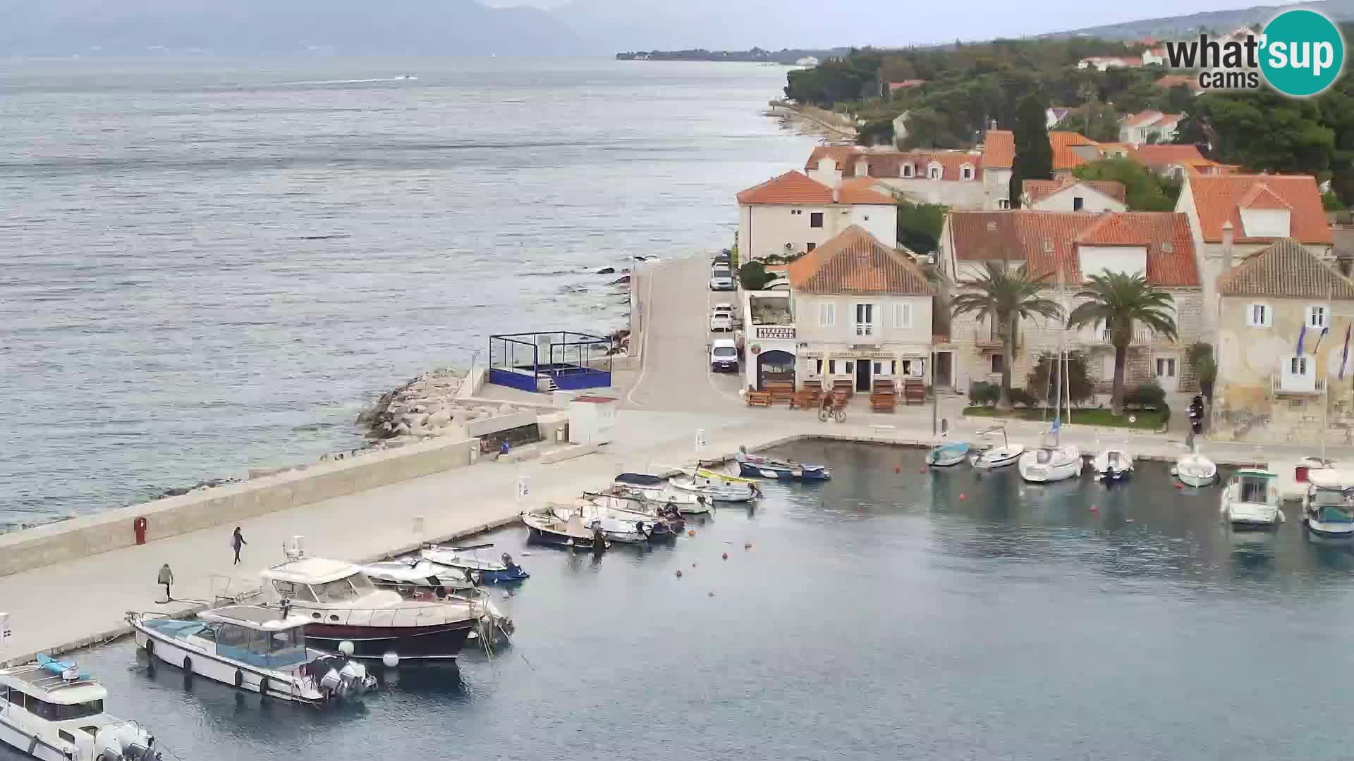 Web kamera Sutivan panorama – Pogled uživo s otoka Brača