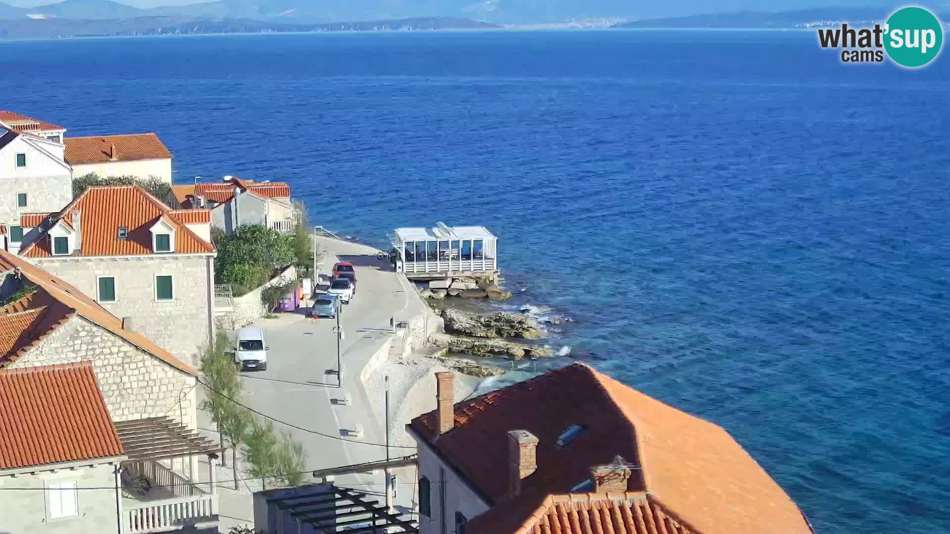 Spletna kamera Sutivan panorama – pogled v živo z otoka Brač