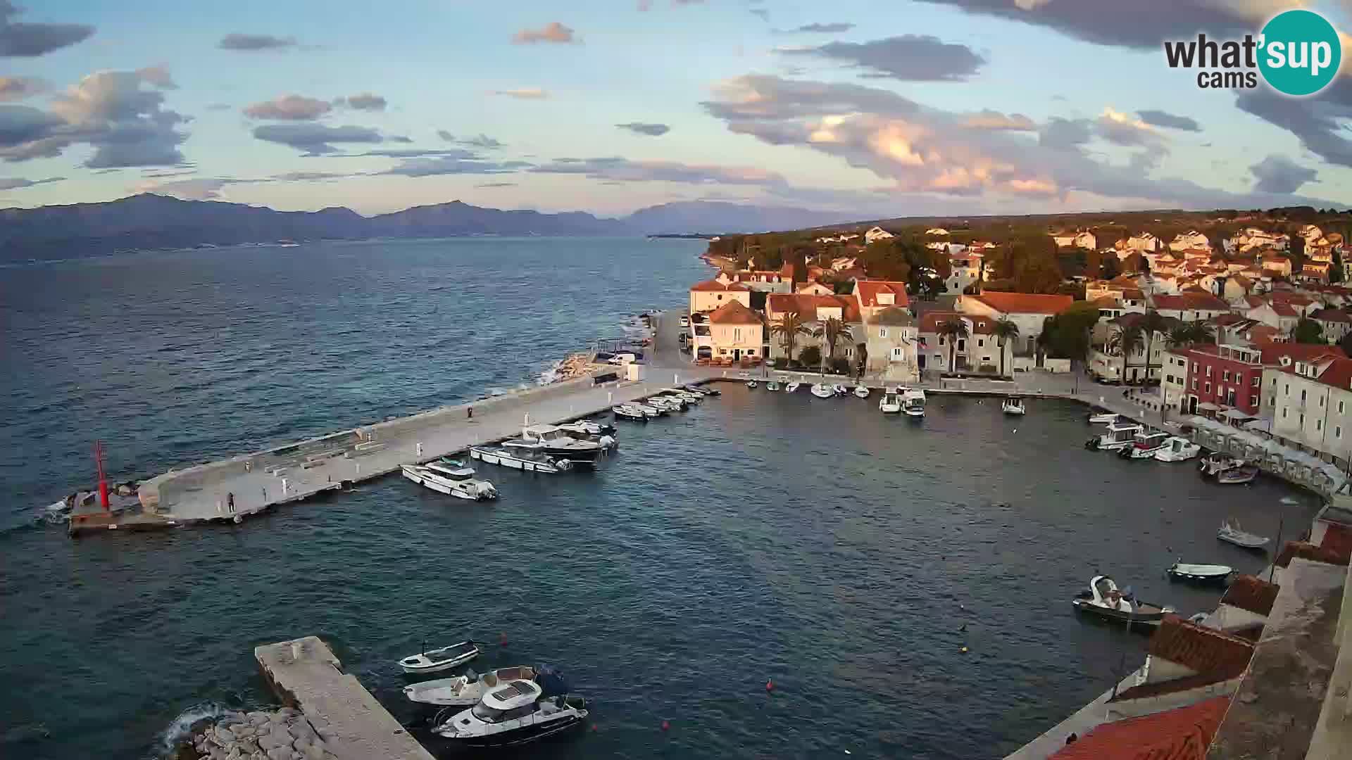 Webcam Sutivan Panorama – Vista en vivo desde la isla de Brač
