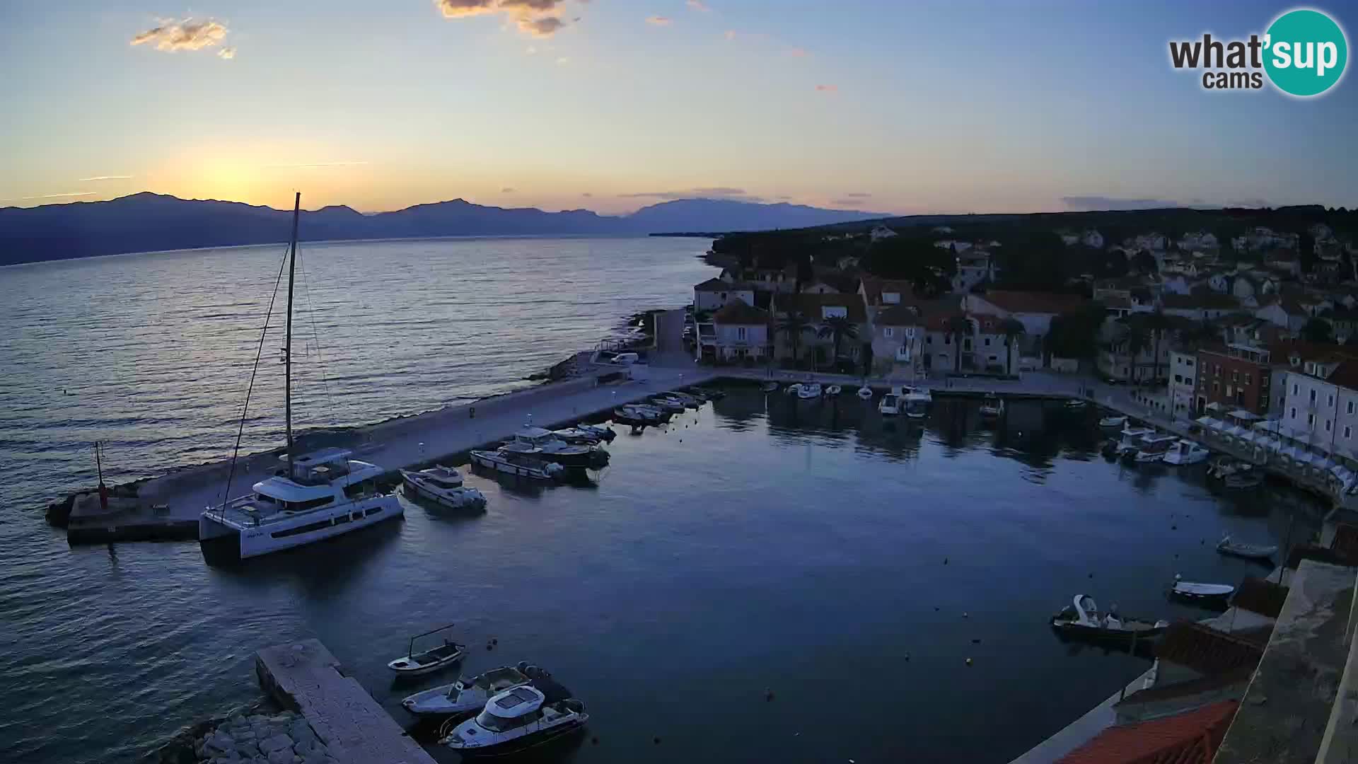 Webcam Sutivan panorama – Vista live dall’isola di Brač