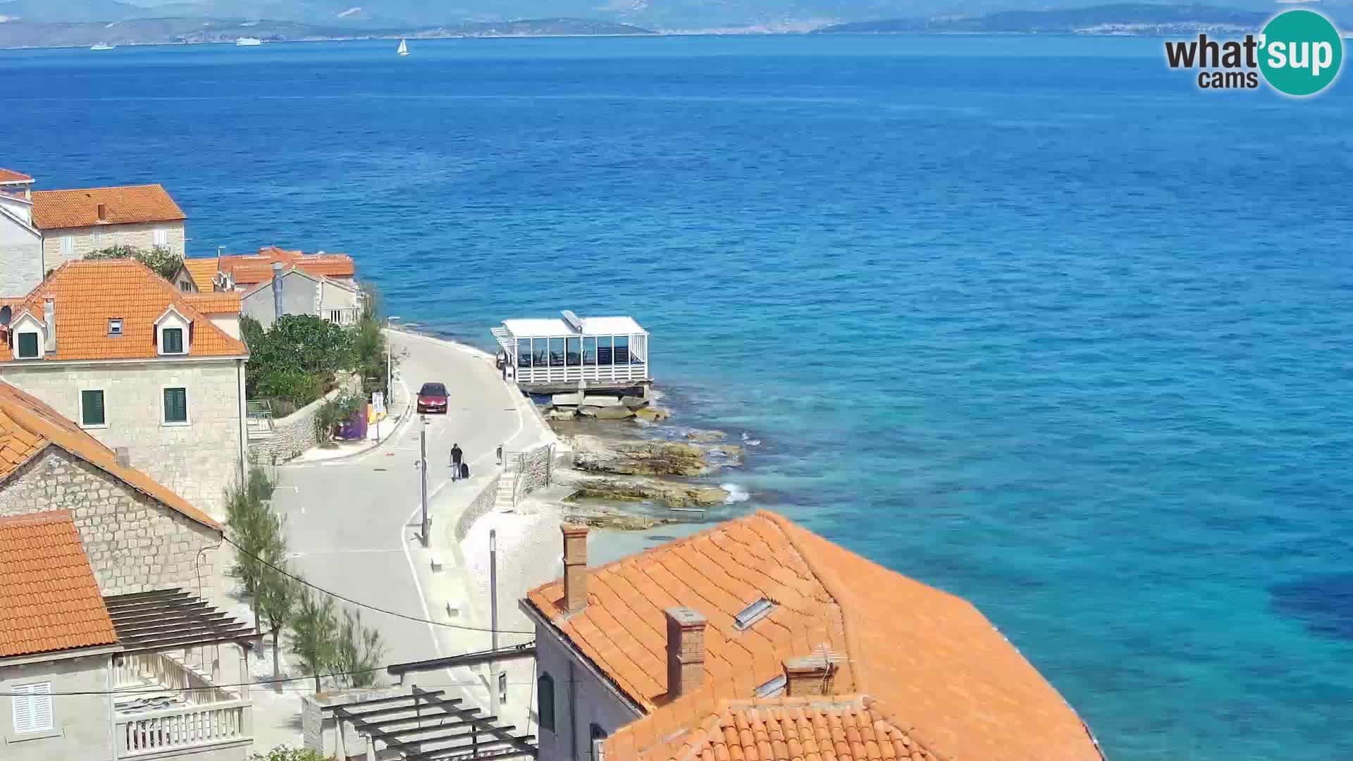 Web kamera Sutivan panorama – Pogled uživo s otoka Brača
